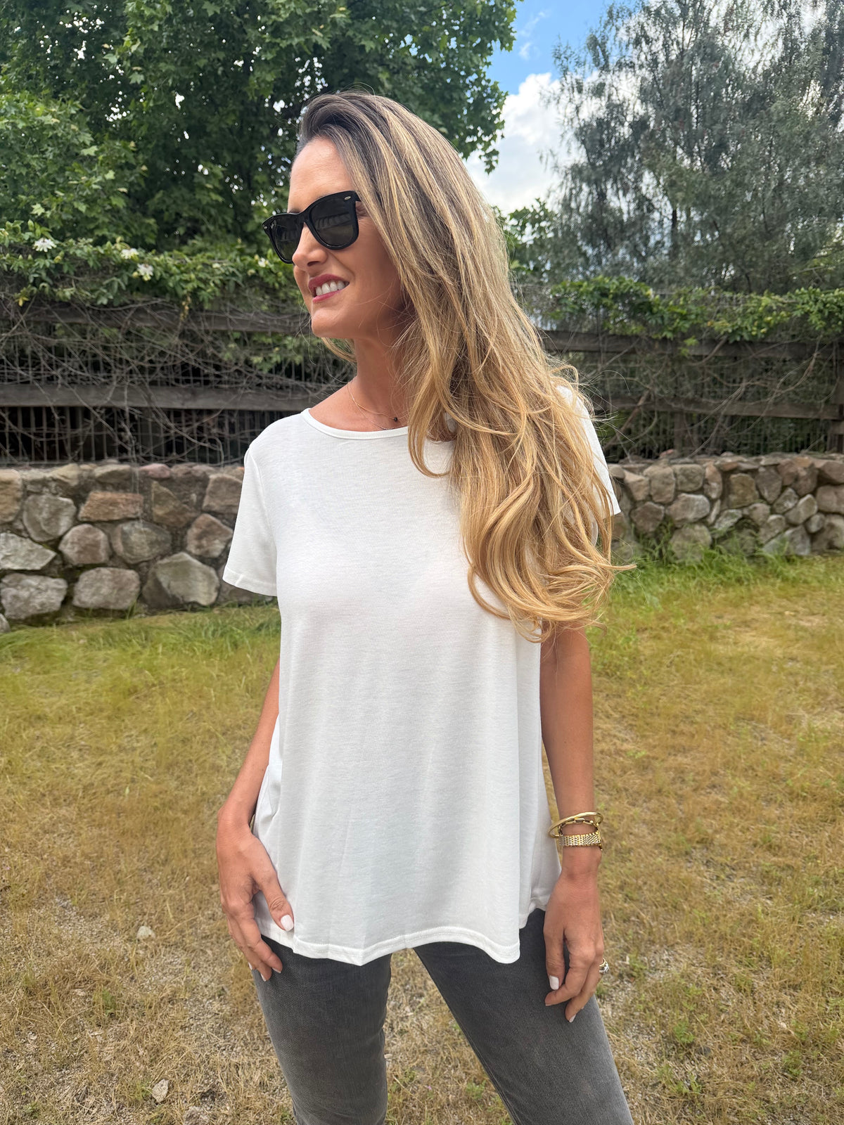 Polera algodón nudo espalda blanca