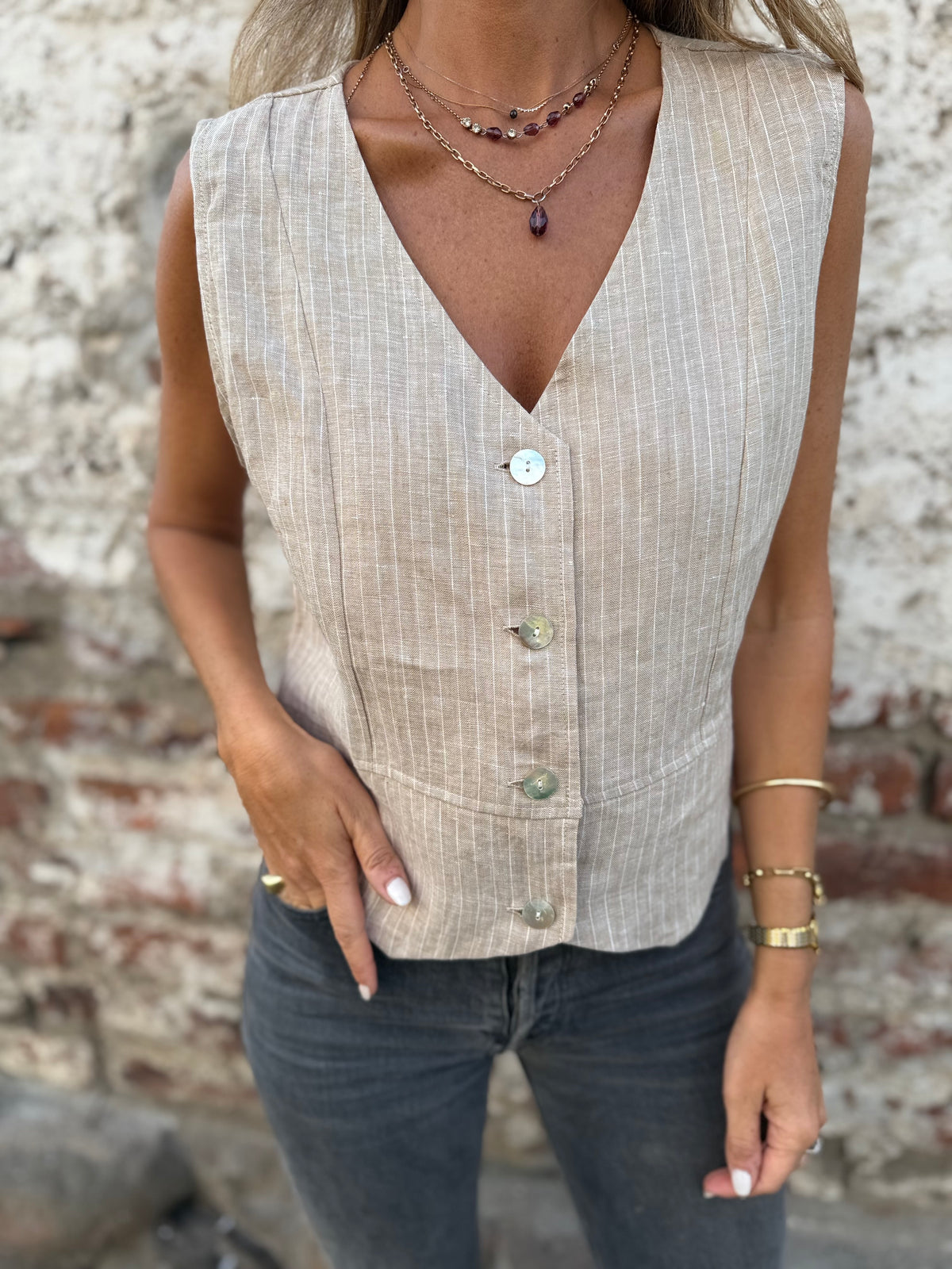 Gillet lino raya diplomática beige