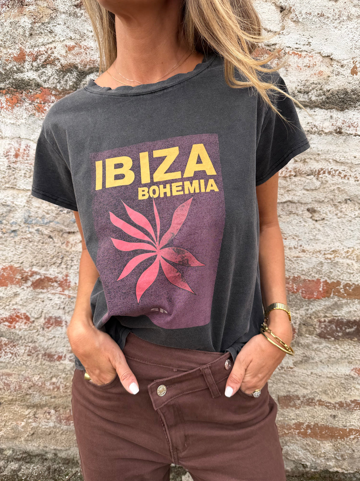 Polera ibiza negra