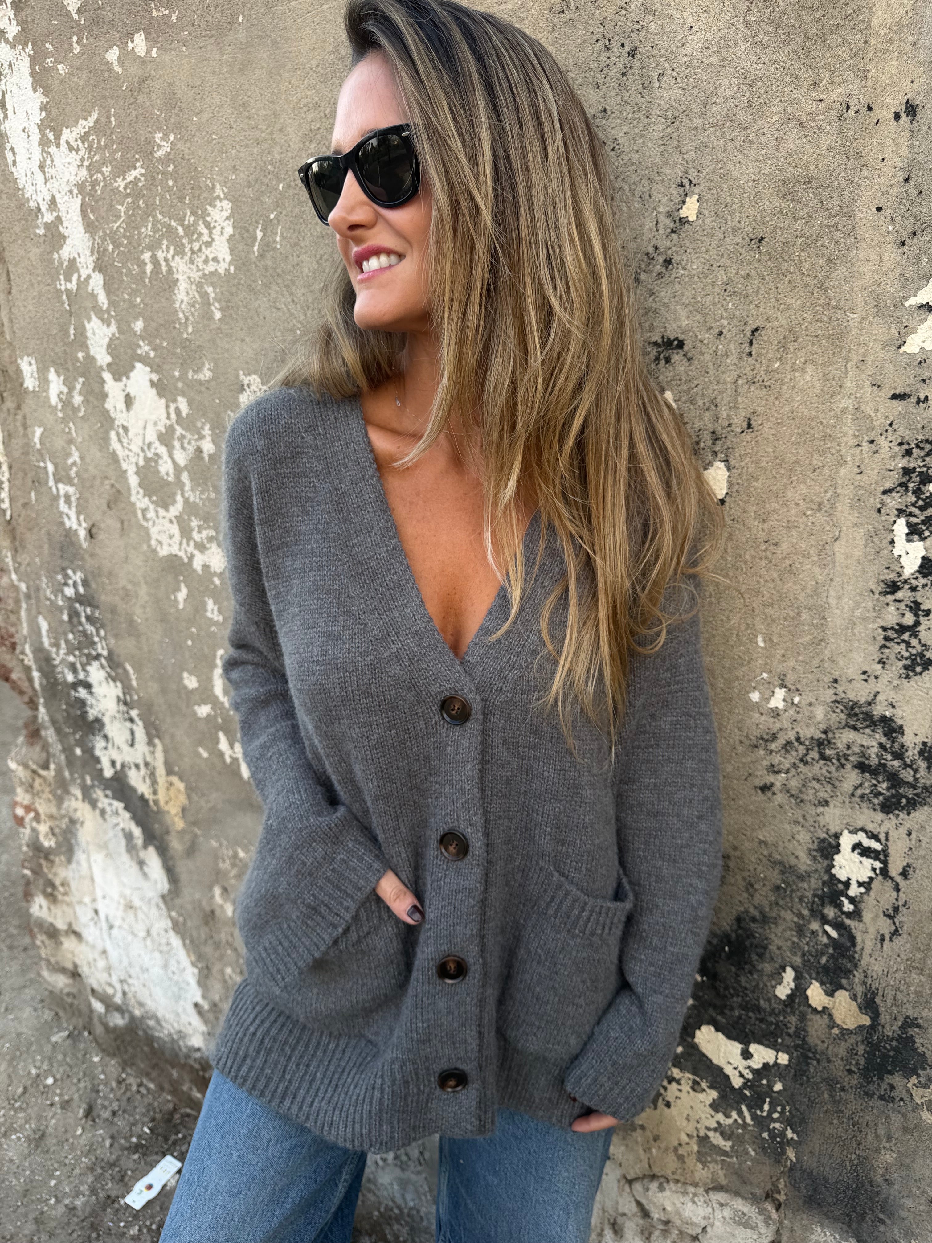Maxxi chaleco alerce gris