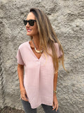 Blusa básica V pinza central rosada