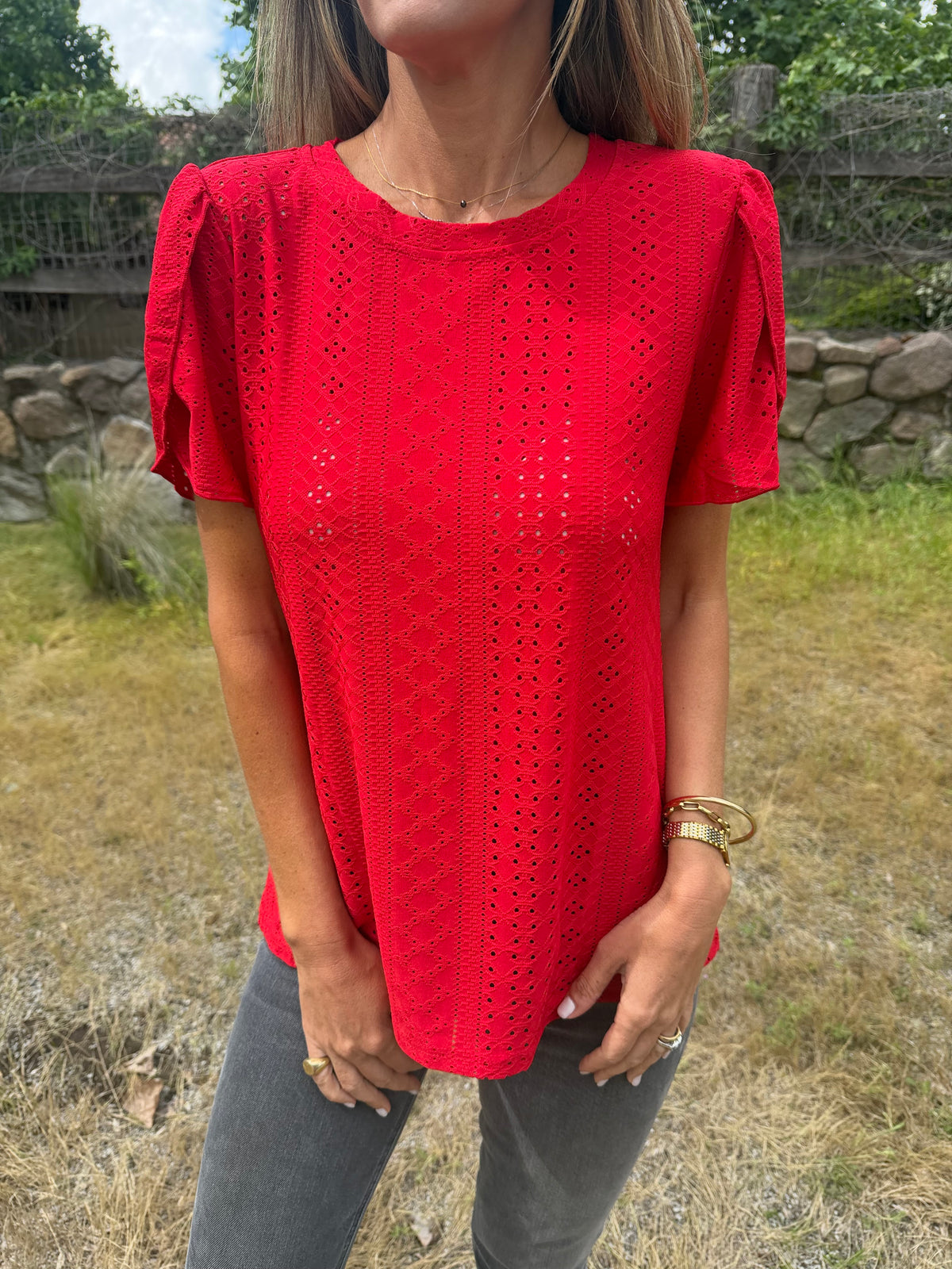 Polera lycra detalles mangas roja