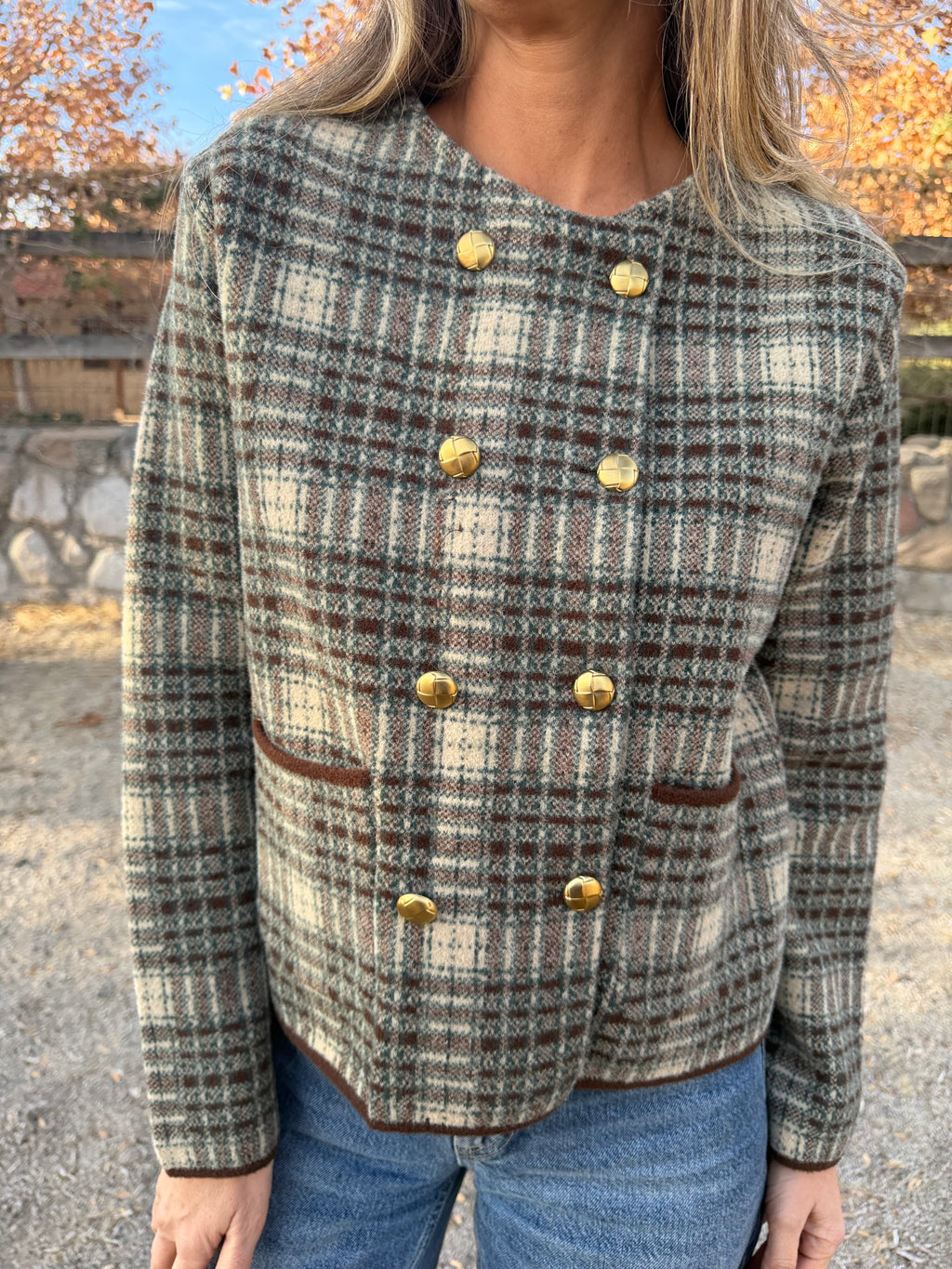 Chaqueta tipo raindoor escoces beige