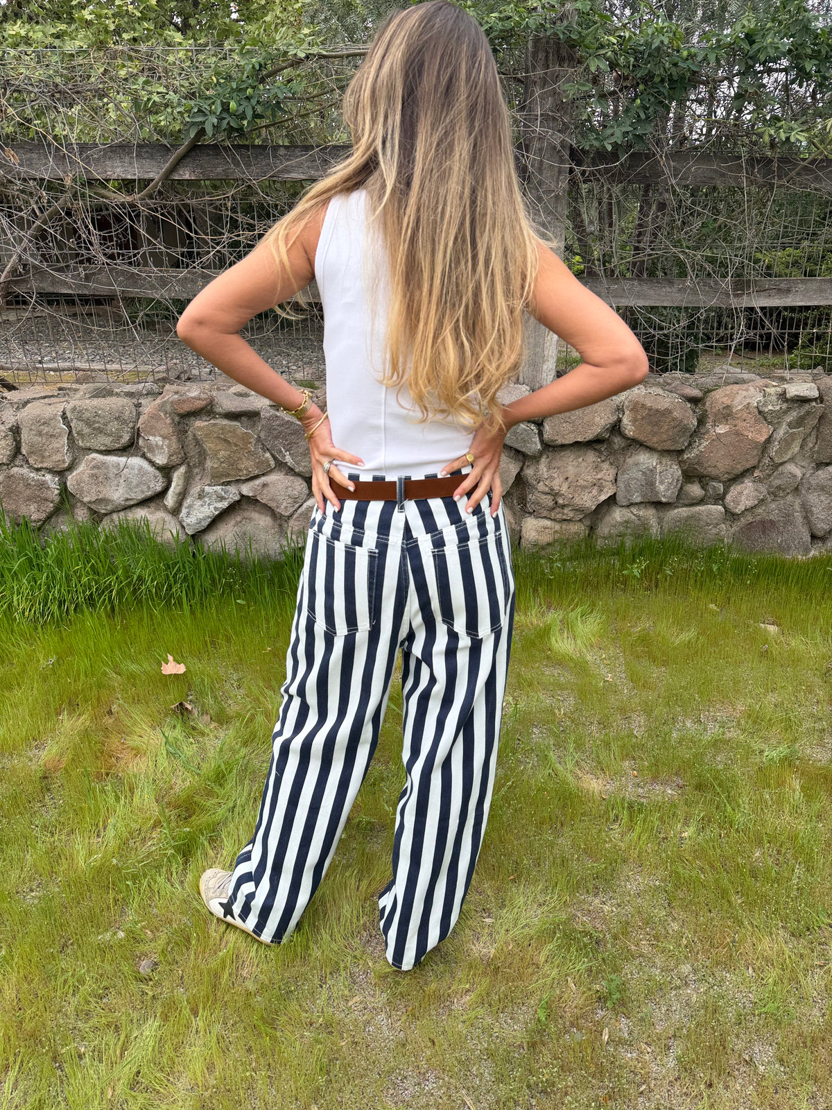 Pantalón barrel rayas azul