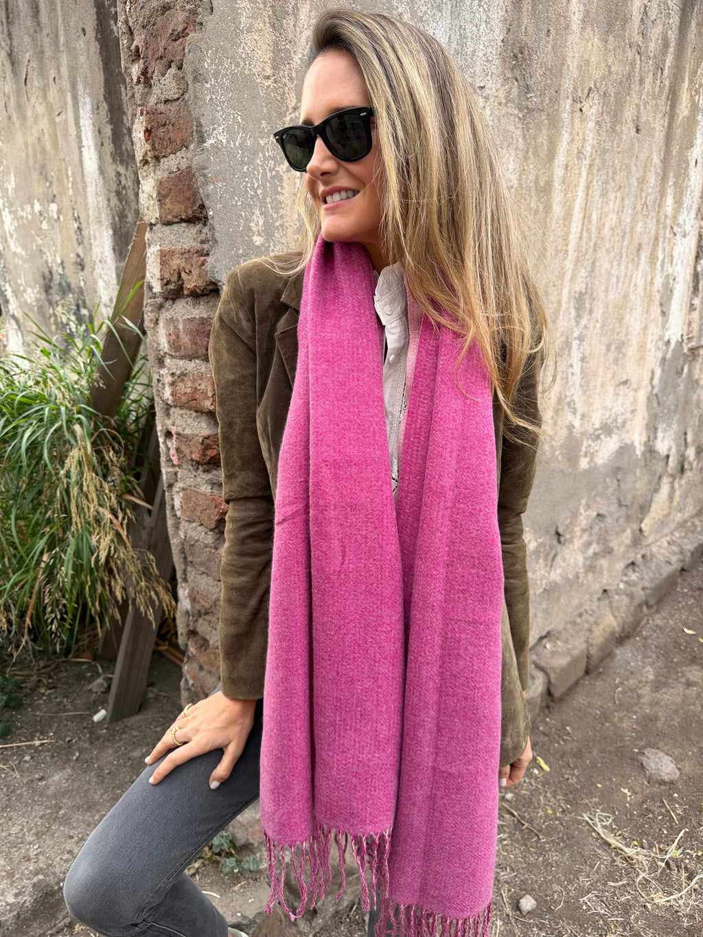 Bufandón simil cachemira fucsia rosado