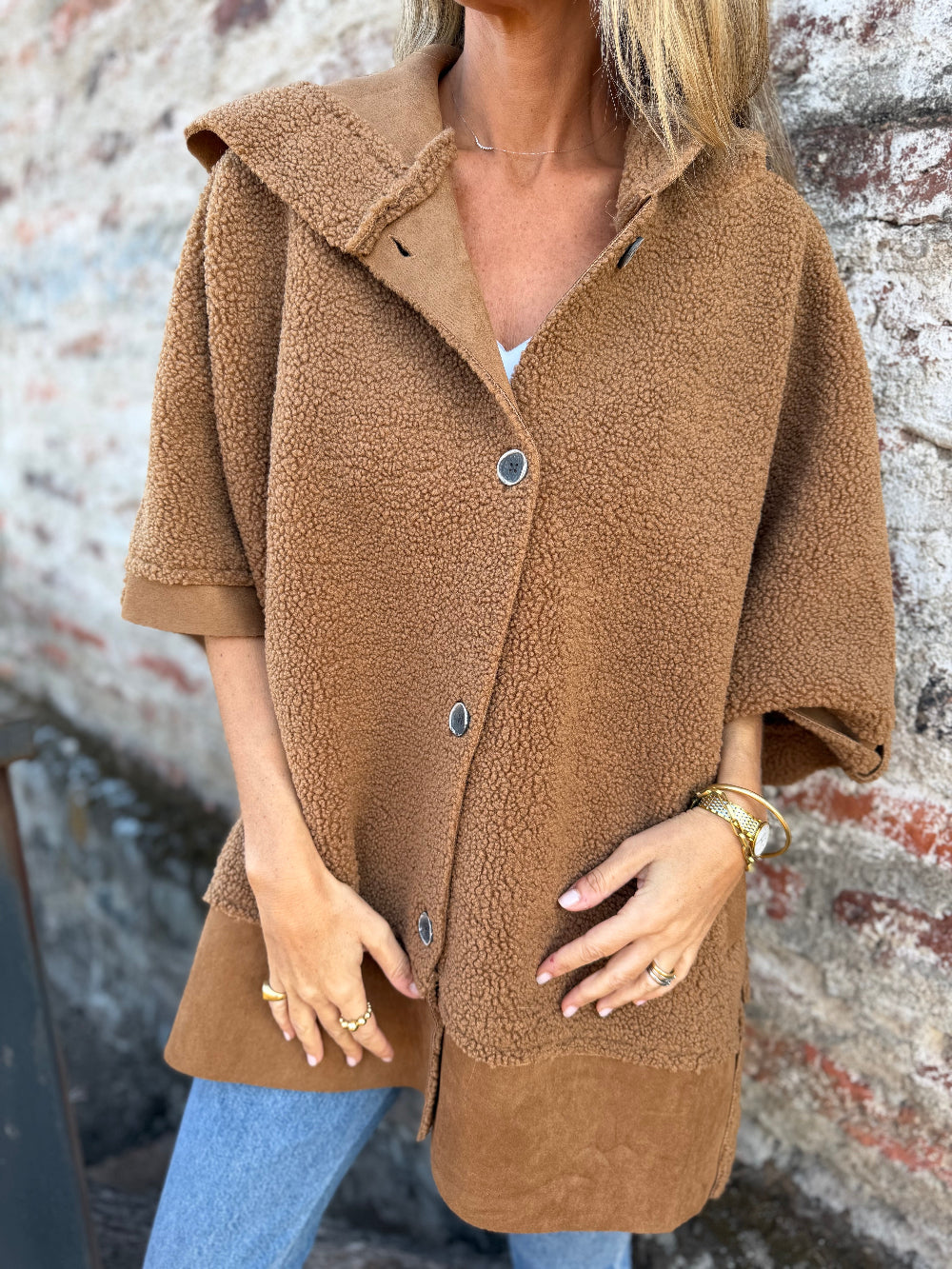 Poncho patagón camel