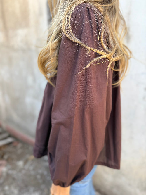 Blusa cedrón café