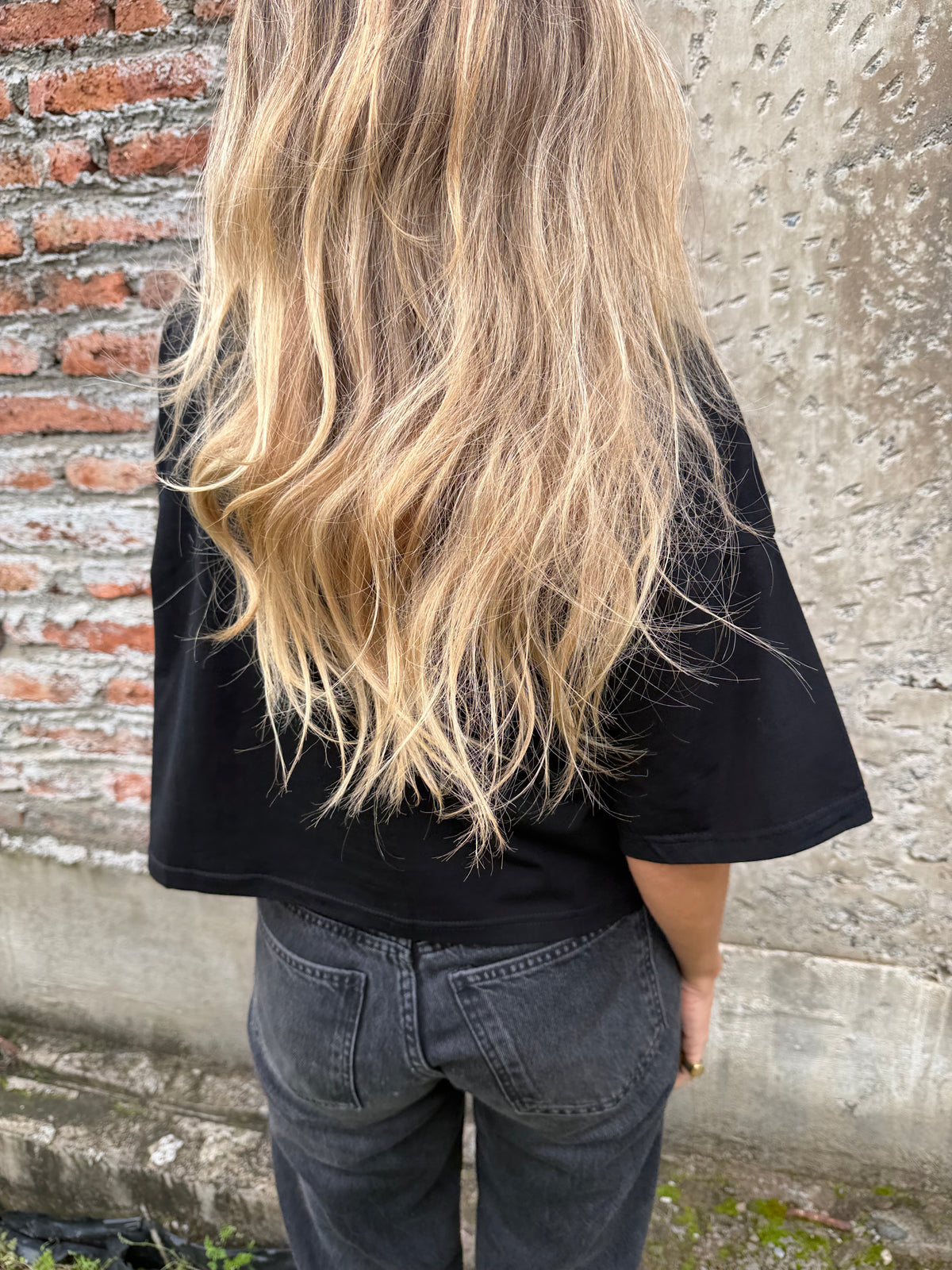 Polera las flores negra