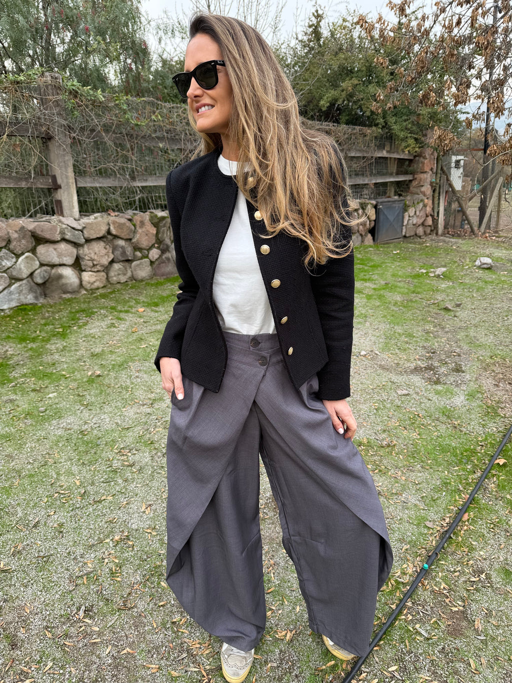 Pantalón sastre doble botón barrel gris