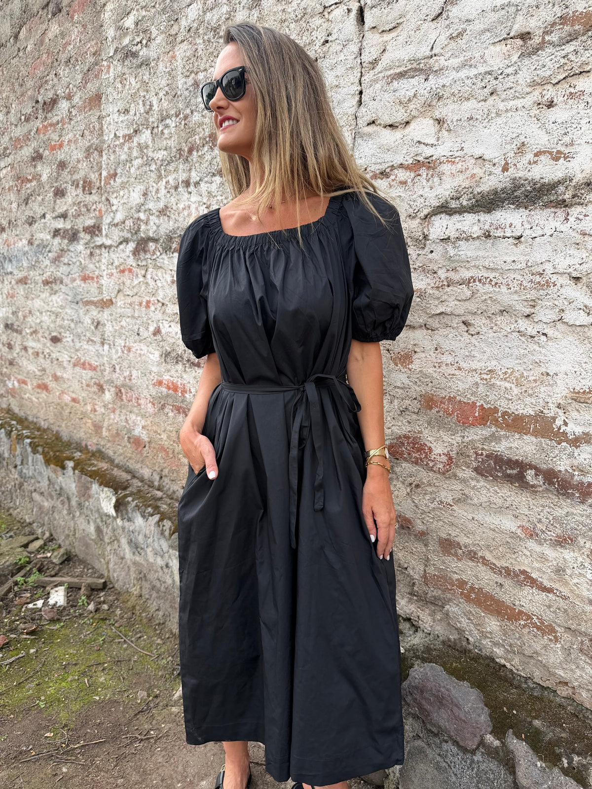 Vestido manga globo negro