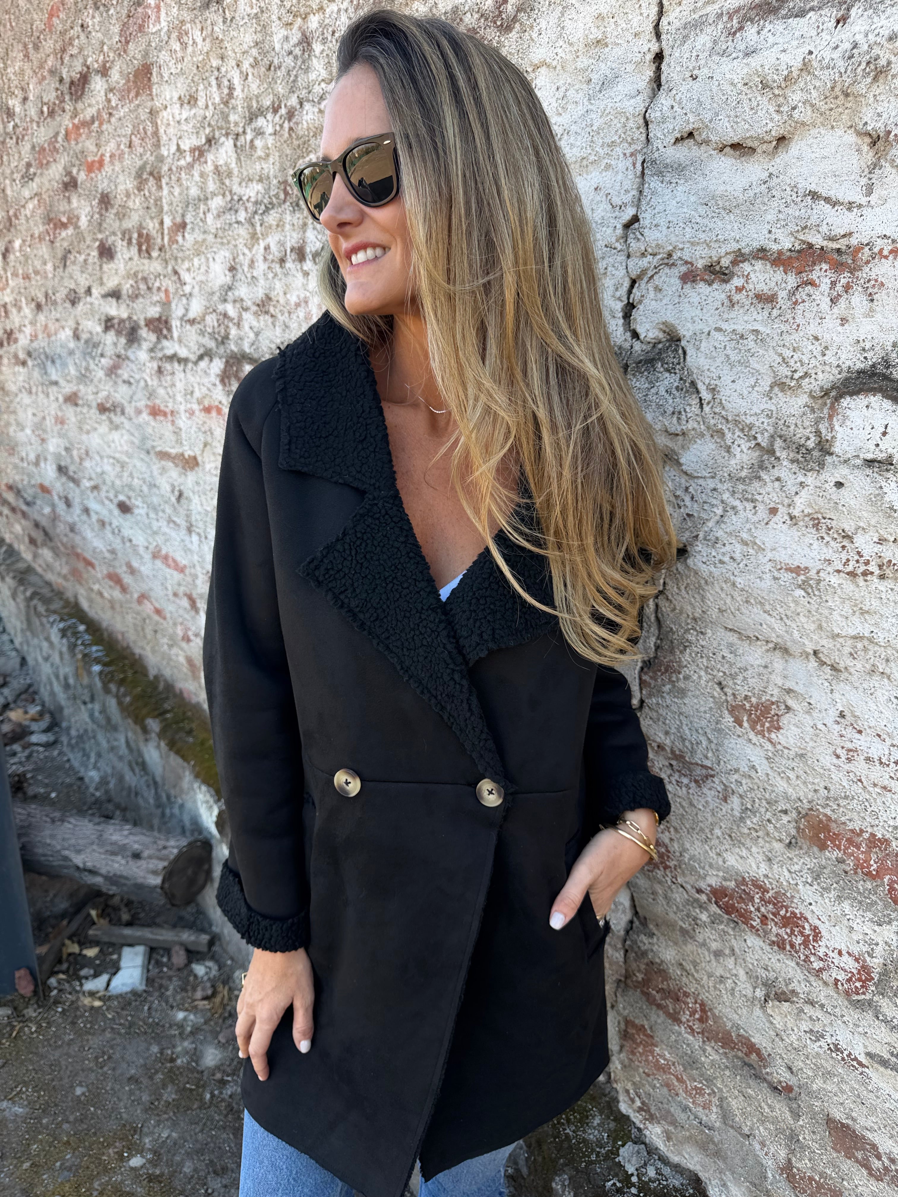 Gamulán suede chiporro negro