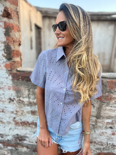 Blusa súper broderie gris