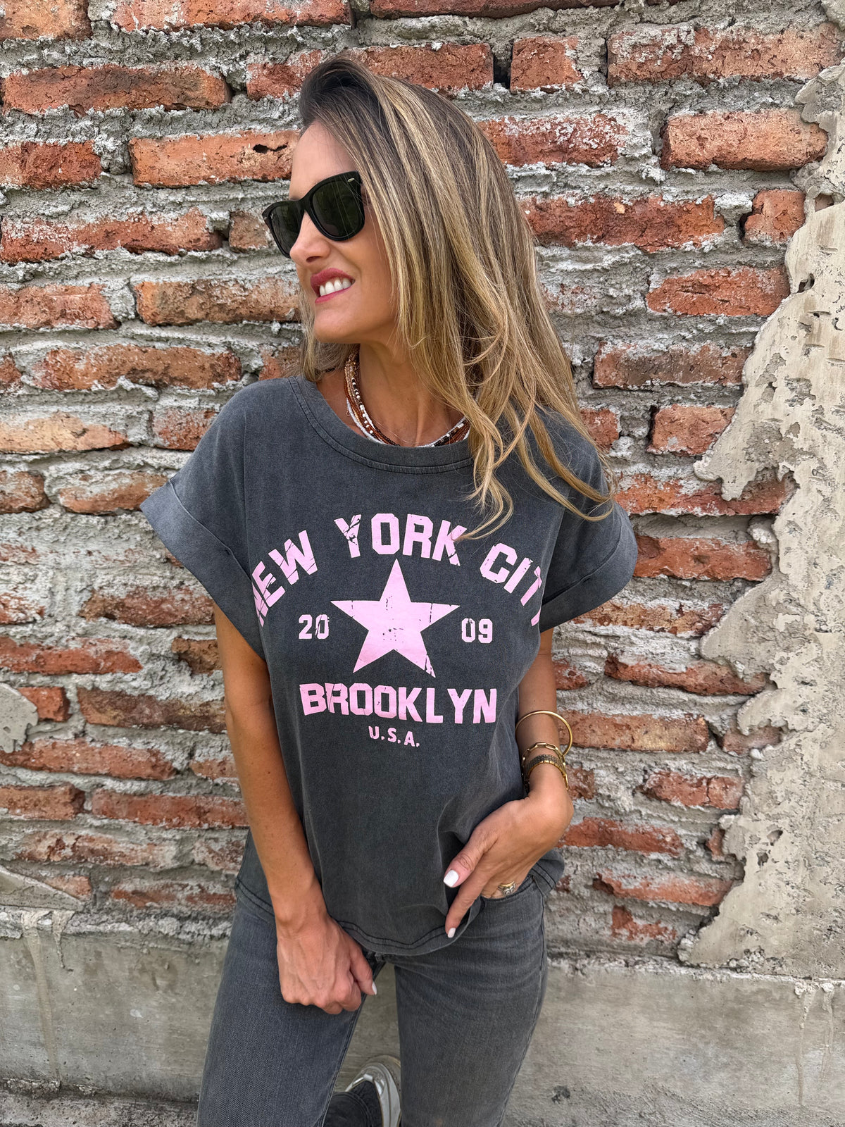 Polera new york gris