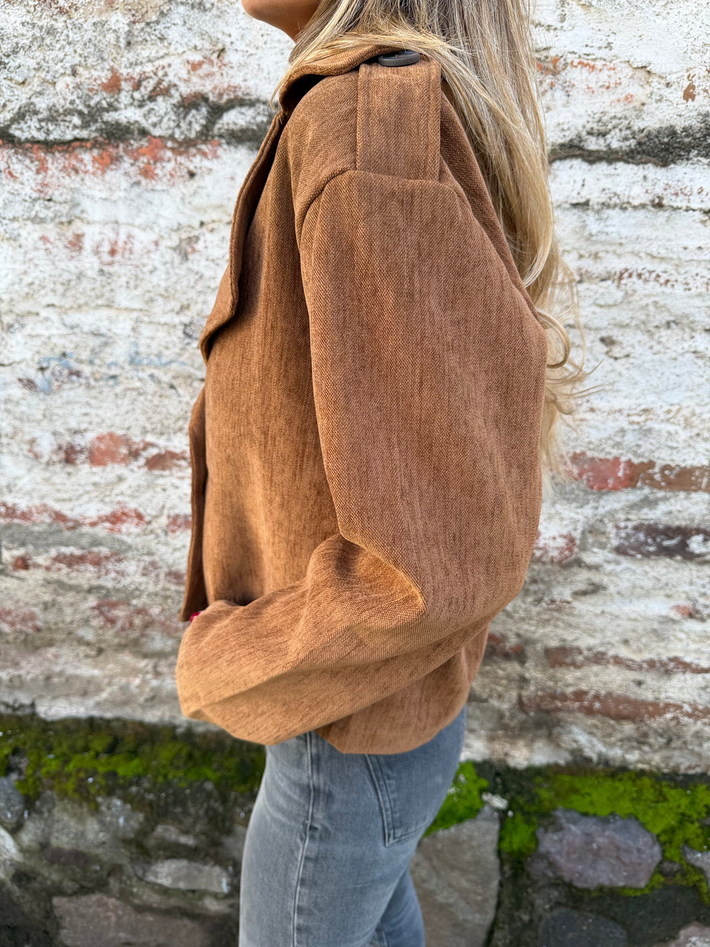 Trench gamuza textura camel