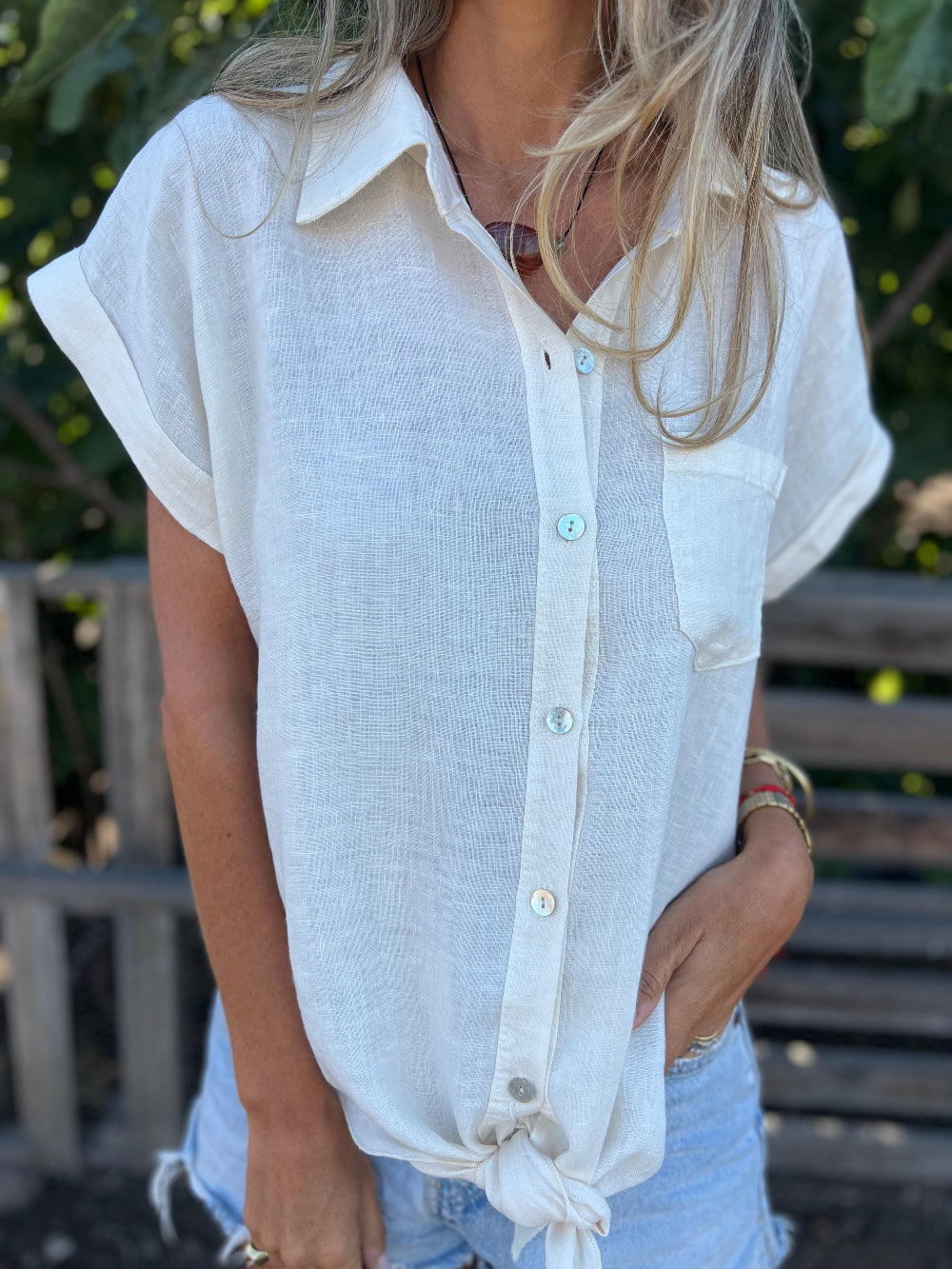 Blusa 100% lino botones y nudo crudo
