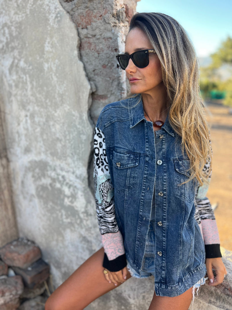 Chaqueta bluejean detalles lana azul