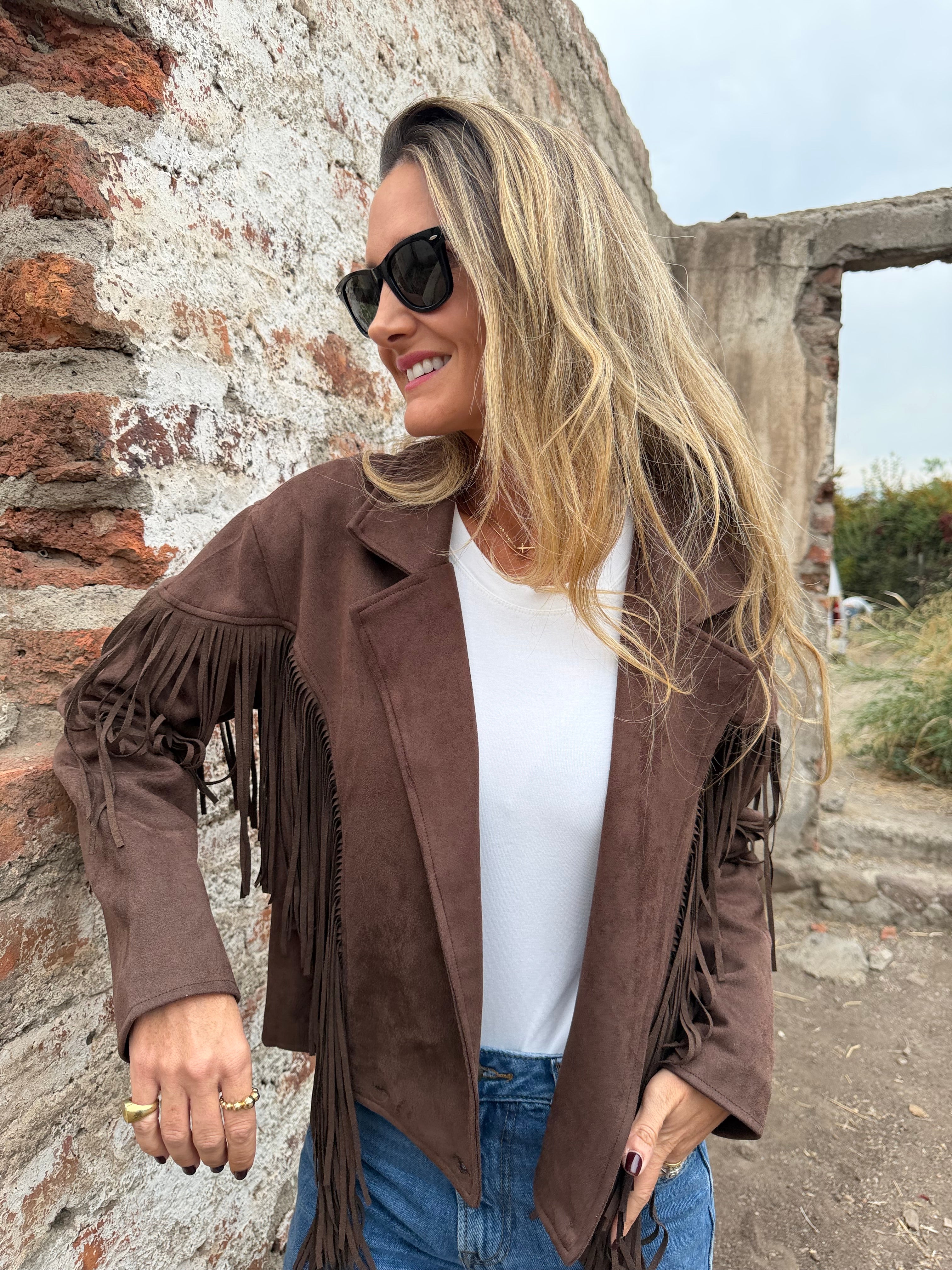 Chaqueta flecos café