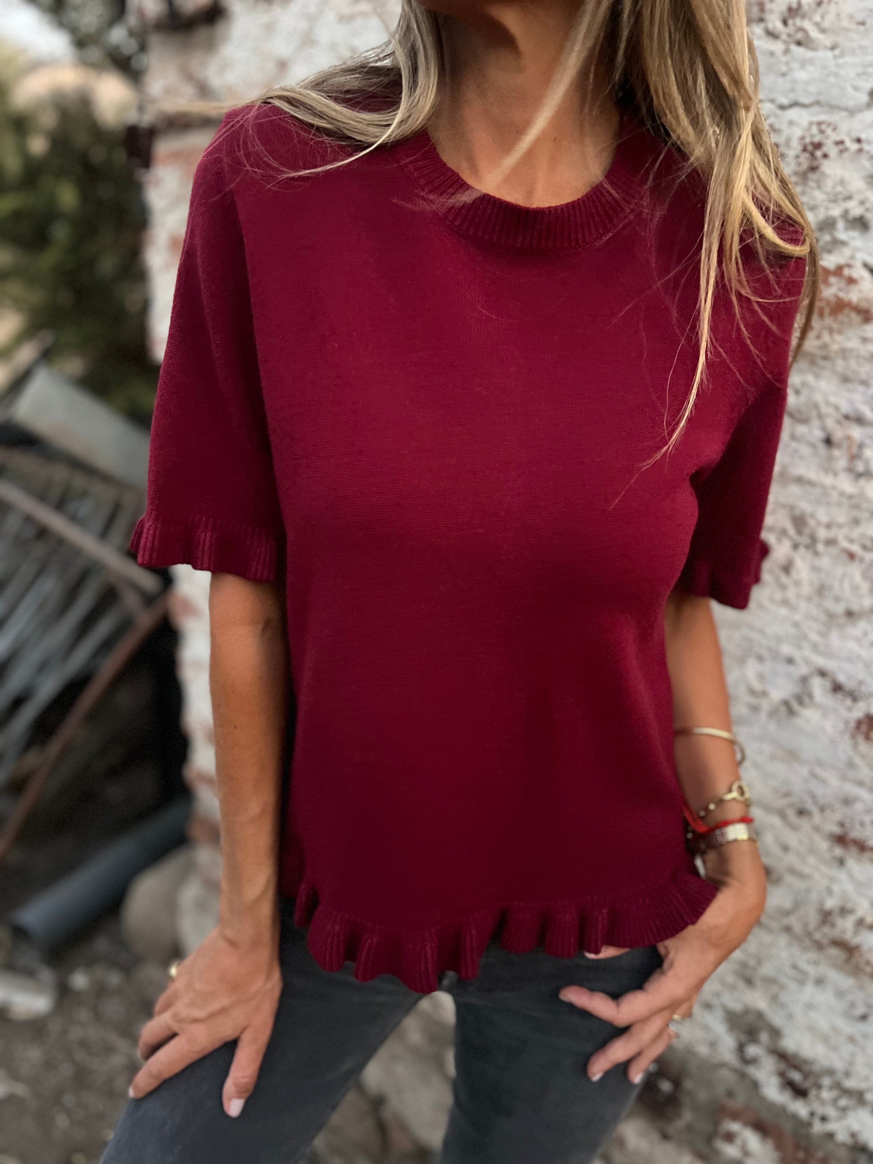 Polera/ Chaleco vuelitos burdeo