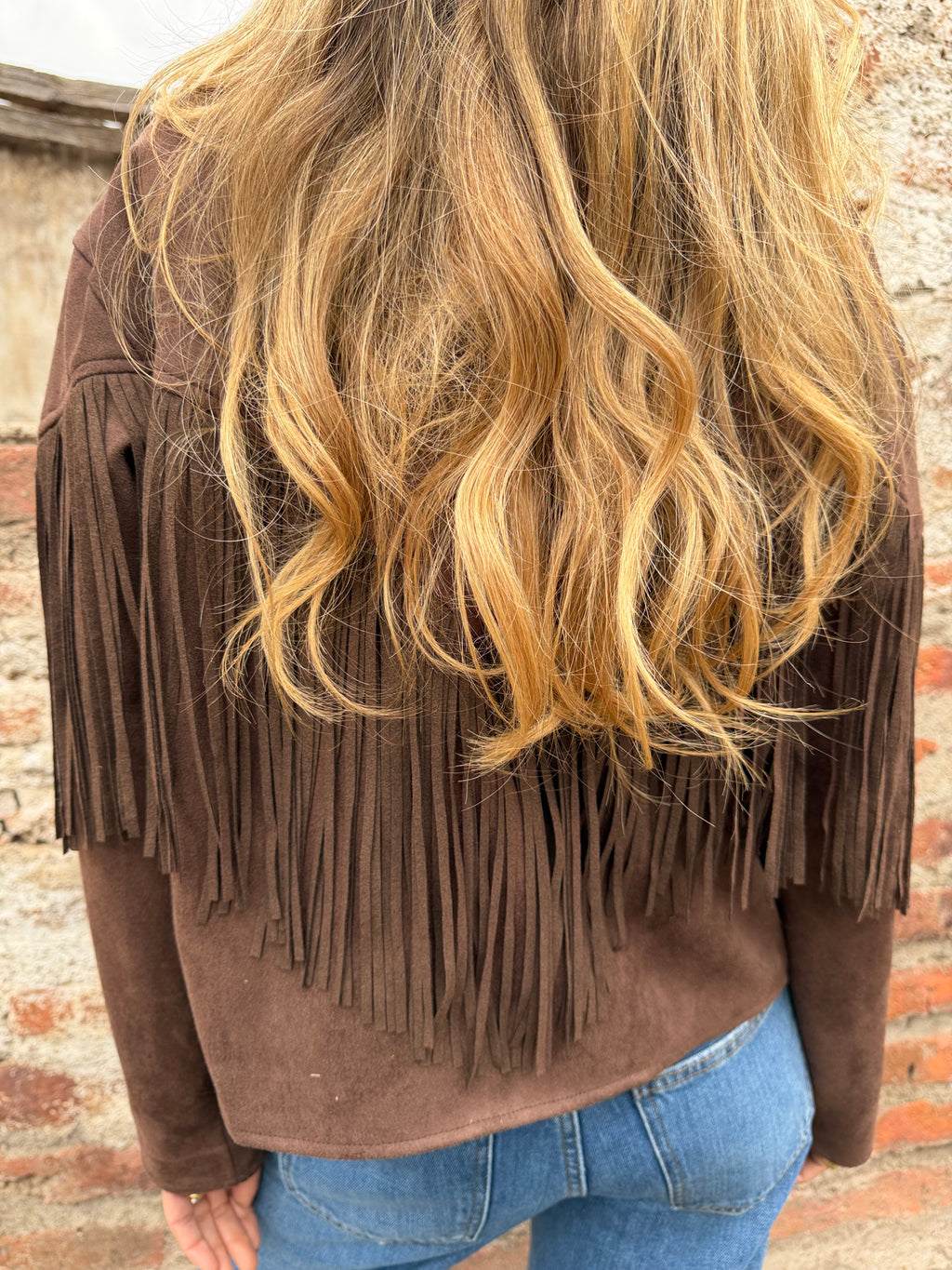Chaqueta flecos café