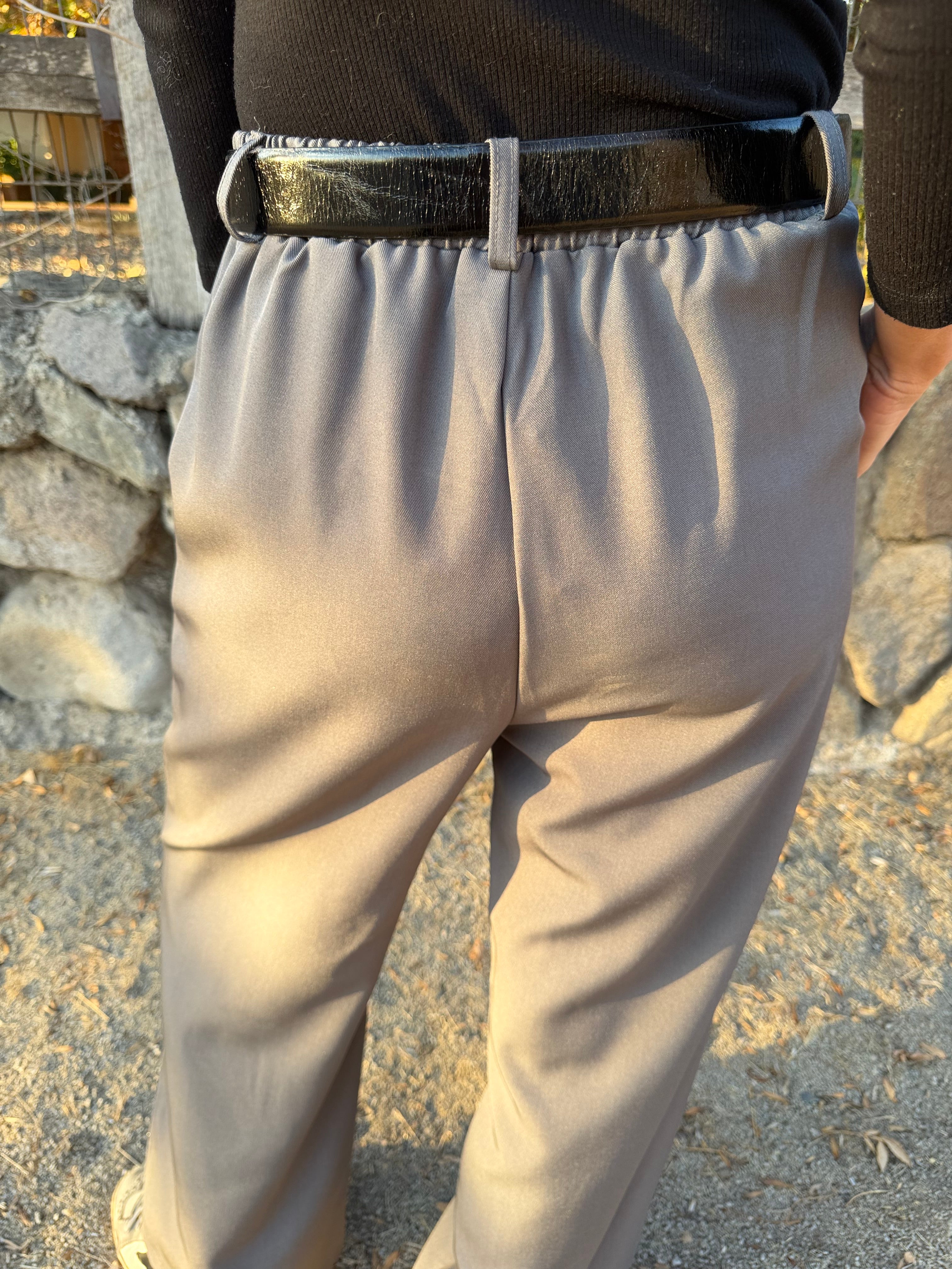 Pantalón sastre fluido gris