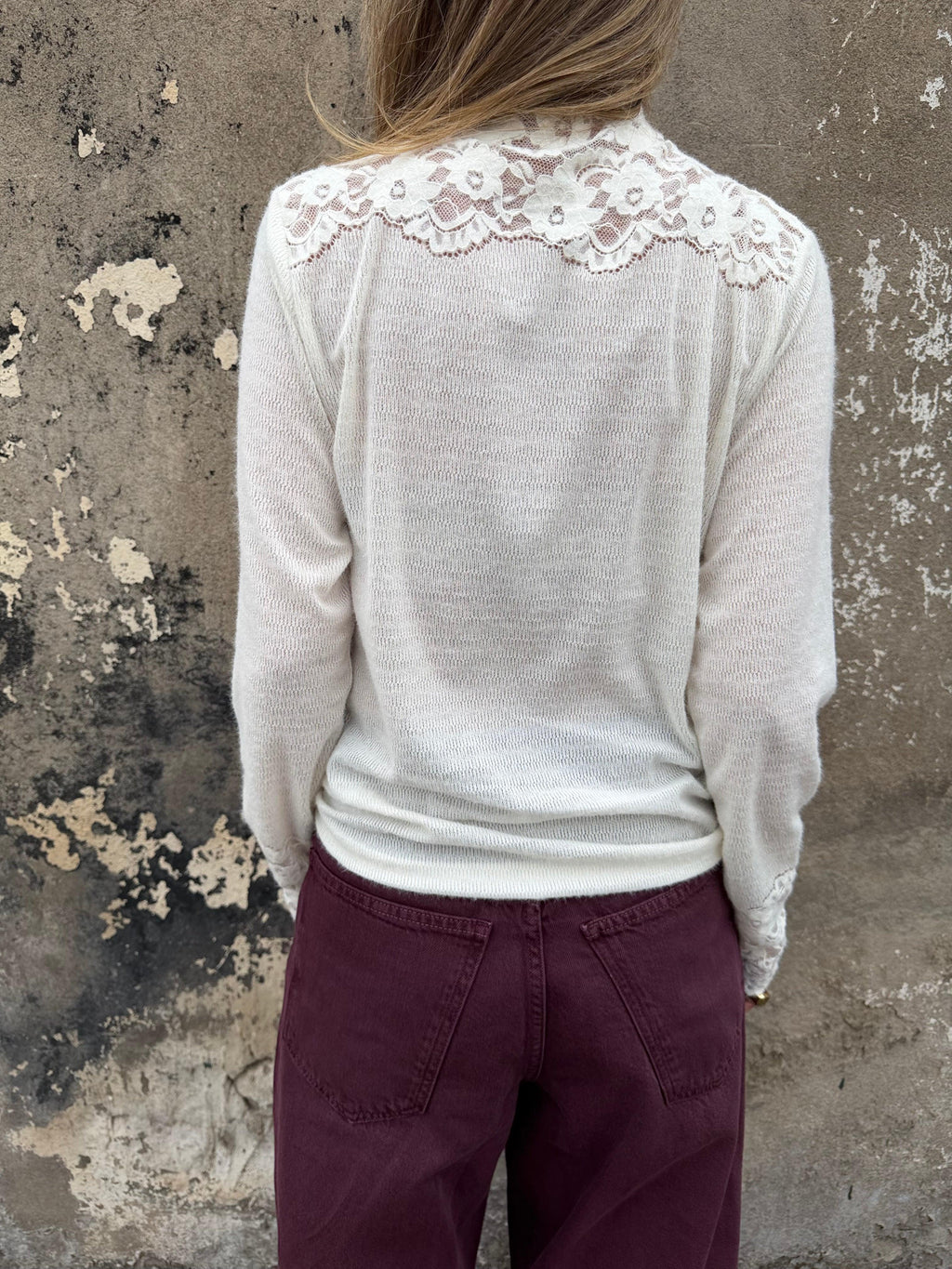 Polera lanilla encaje blanca