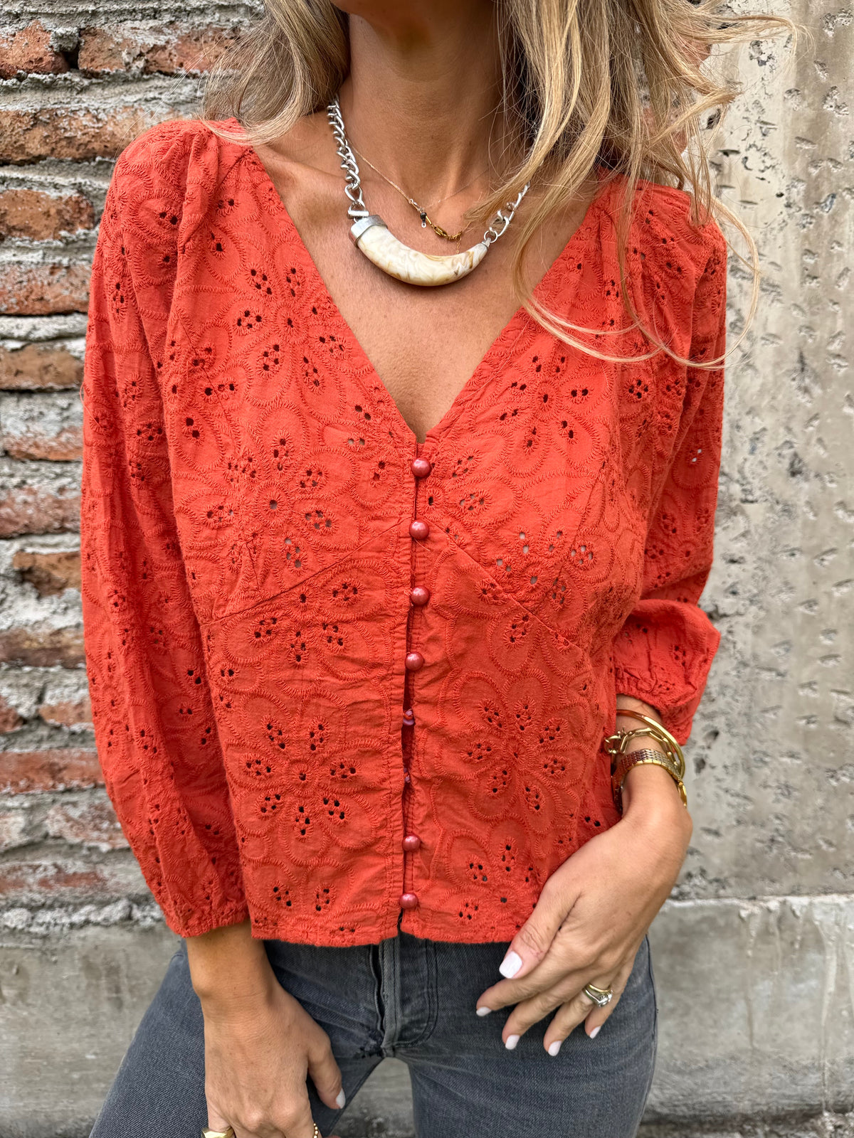 Blusa súper broderie terracota