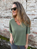 Polera tejida mangas amplias verde