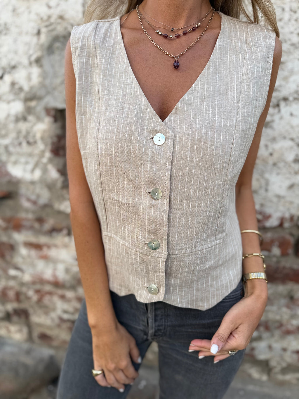 Gillet lino raya diplomática beige