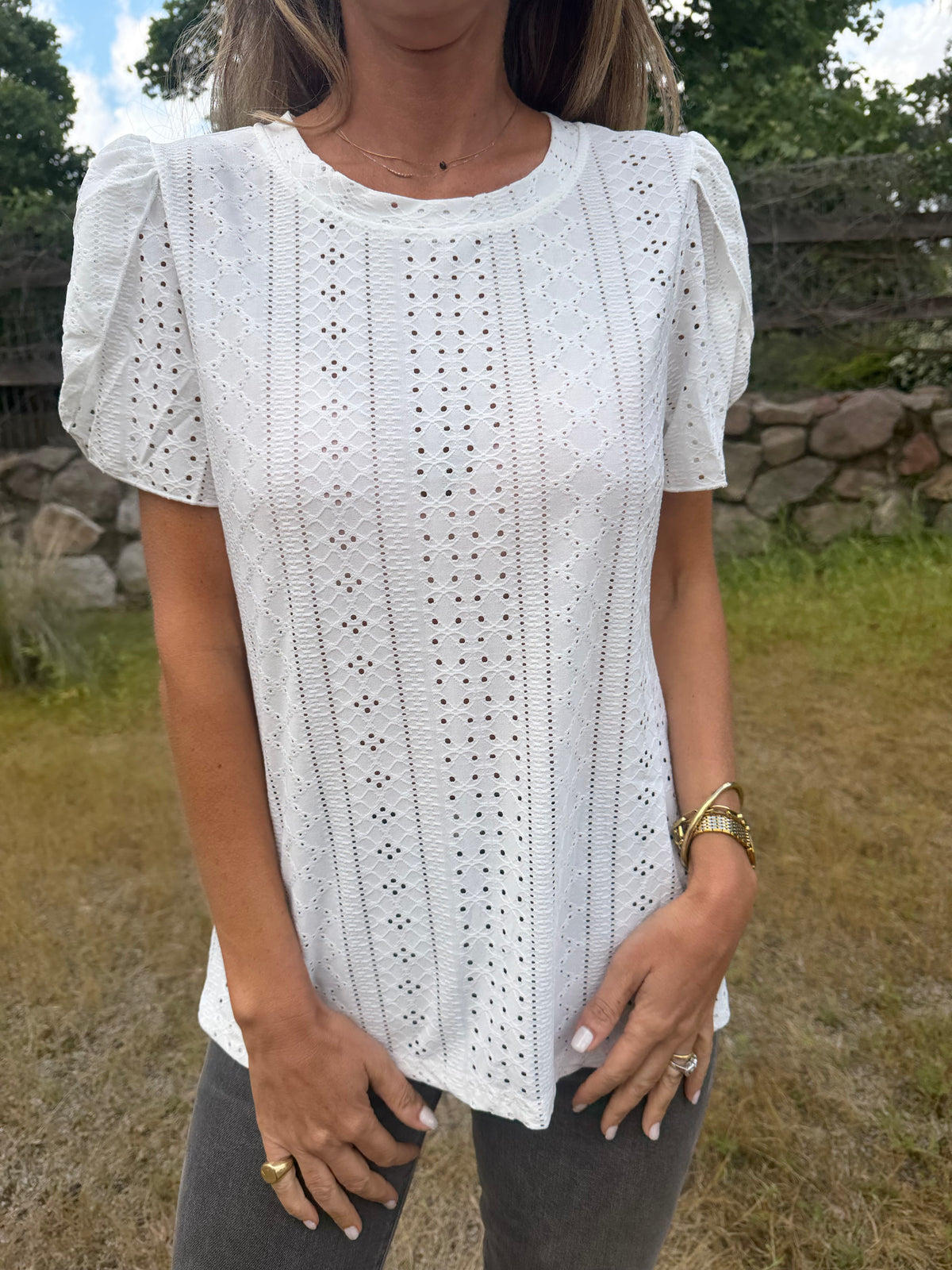 Polera lycra detalles mangas blanca