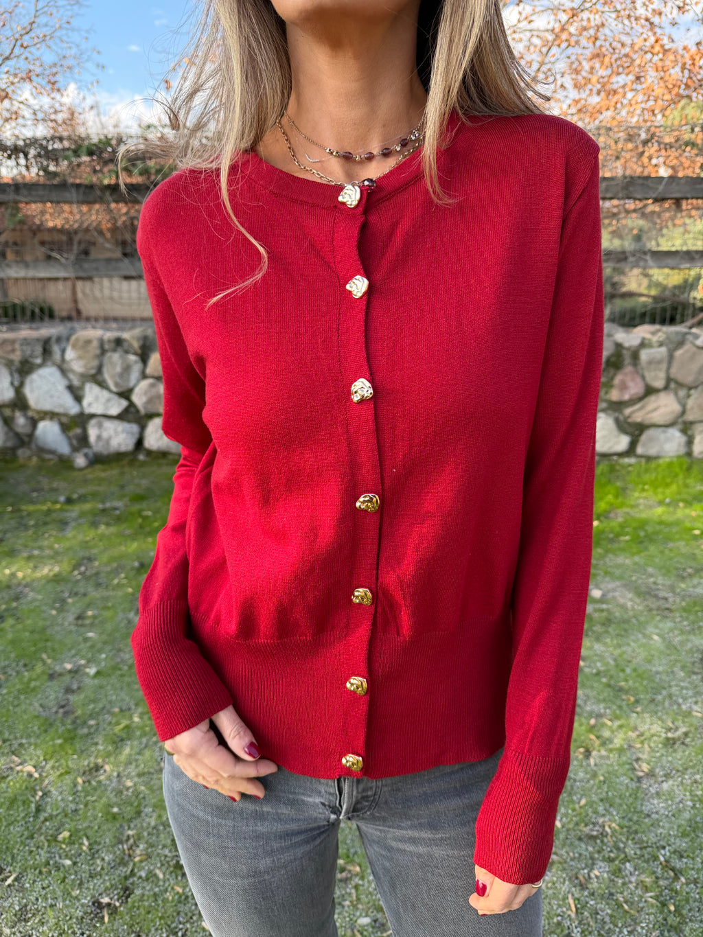 New Chaleco básico botones dorados rojo