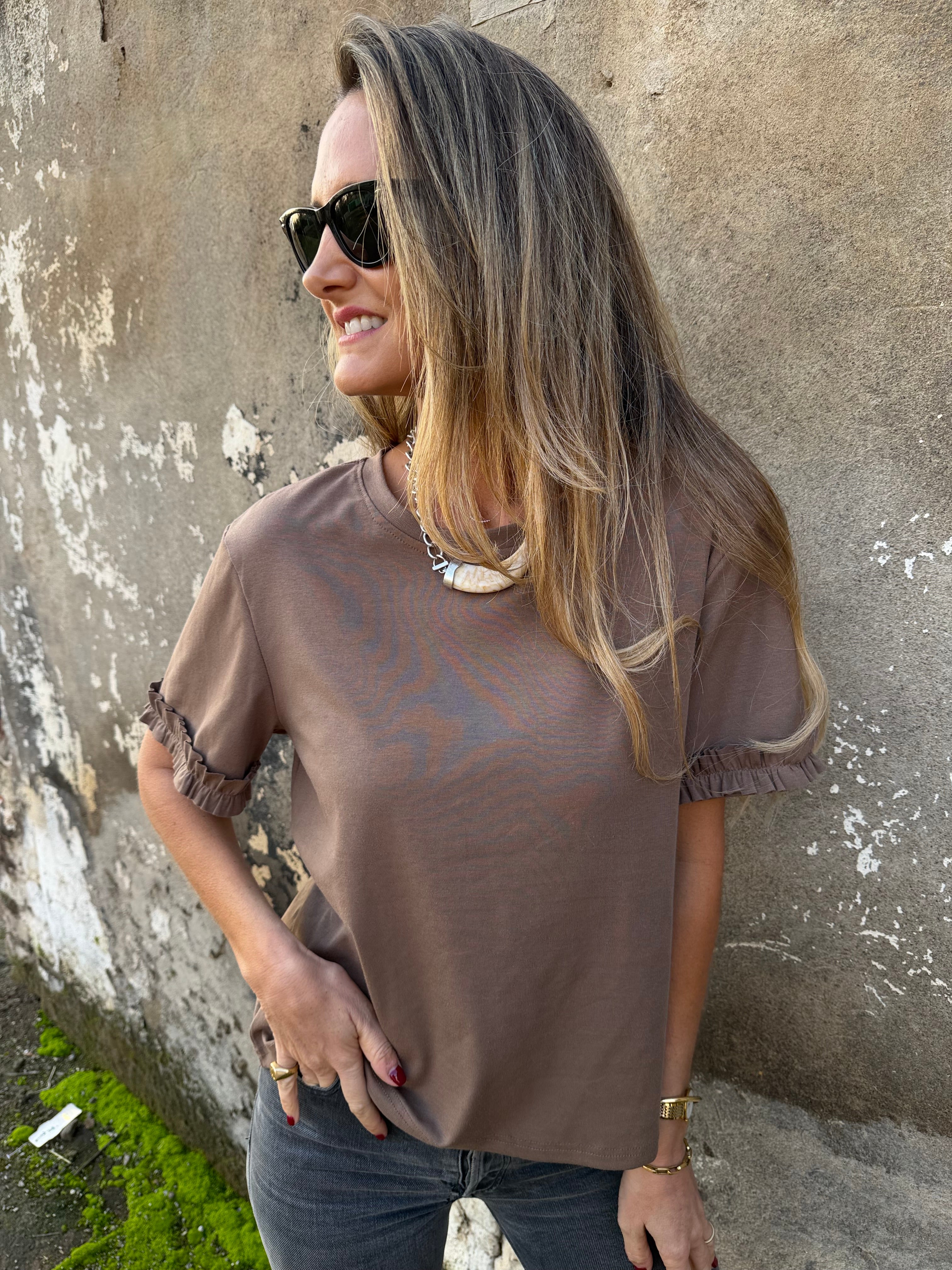 Polera modal vuelitos café