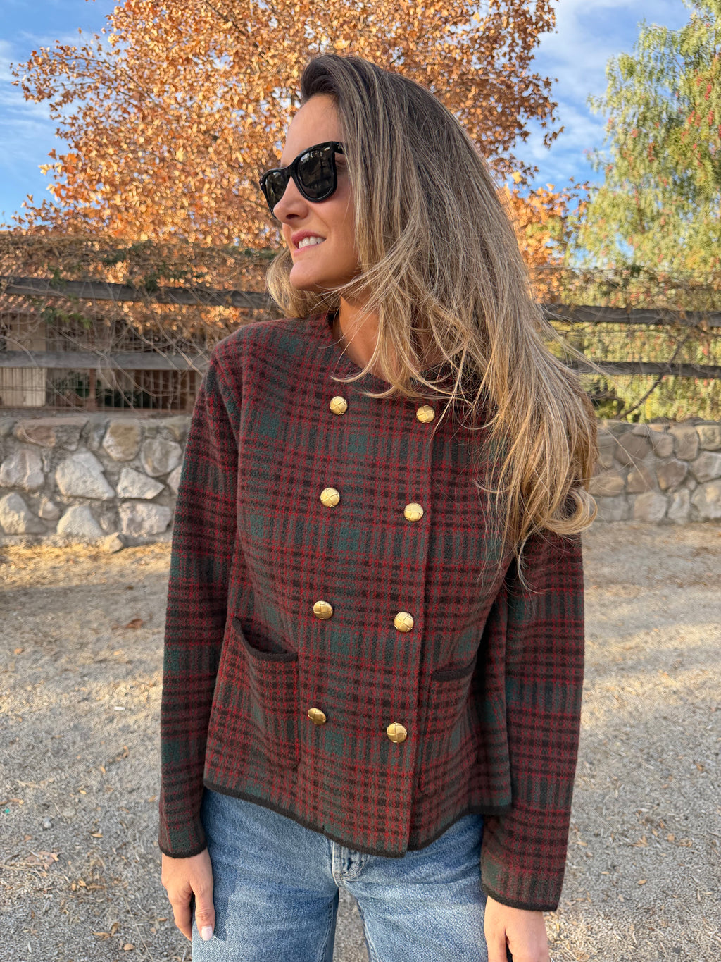 Chaqueta tipo raindoor escocés burdeo
