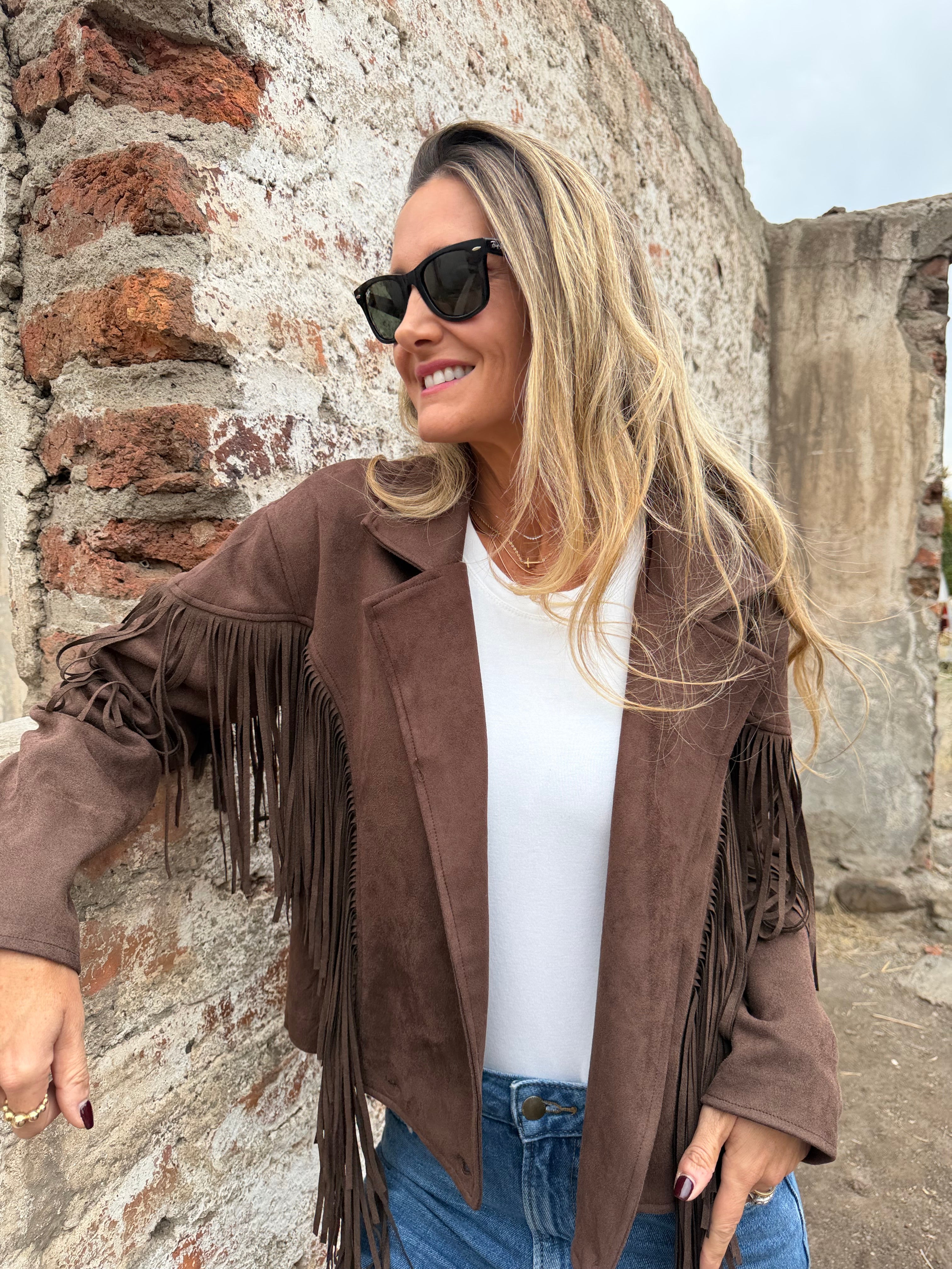 Chaqueta flecos café