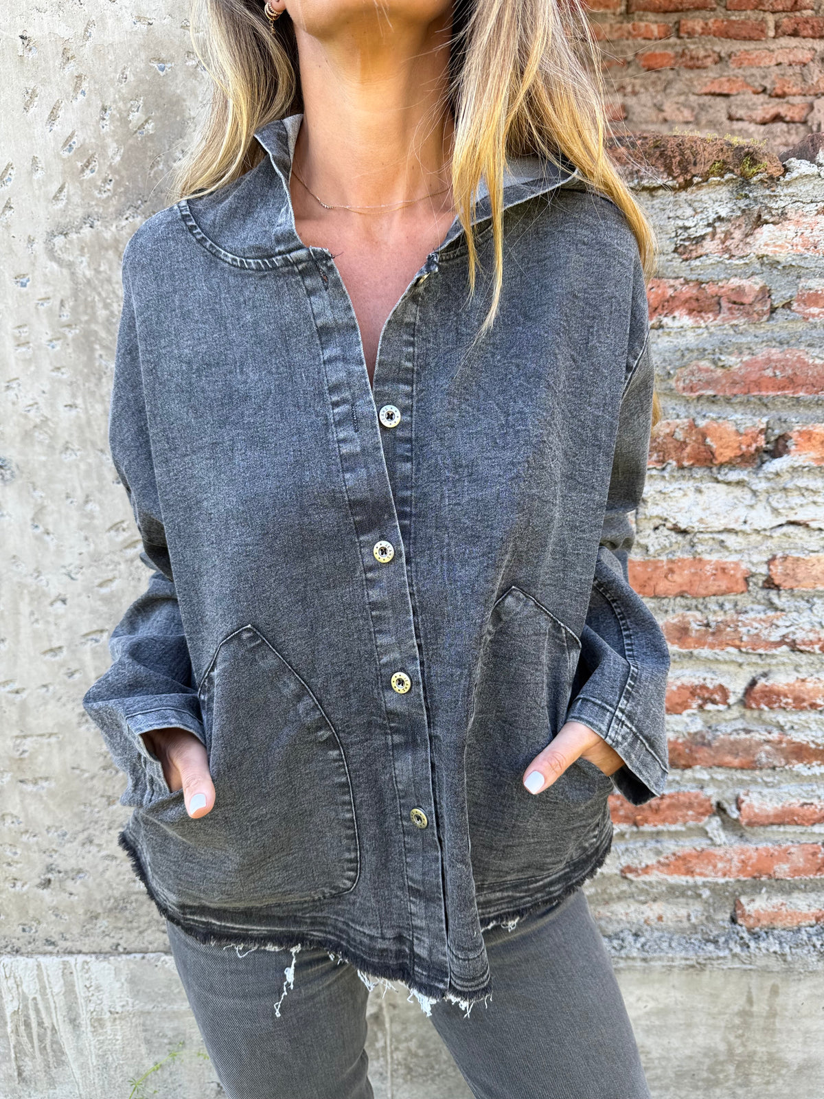 Chaqueta bluejean delgado negra