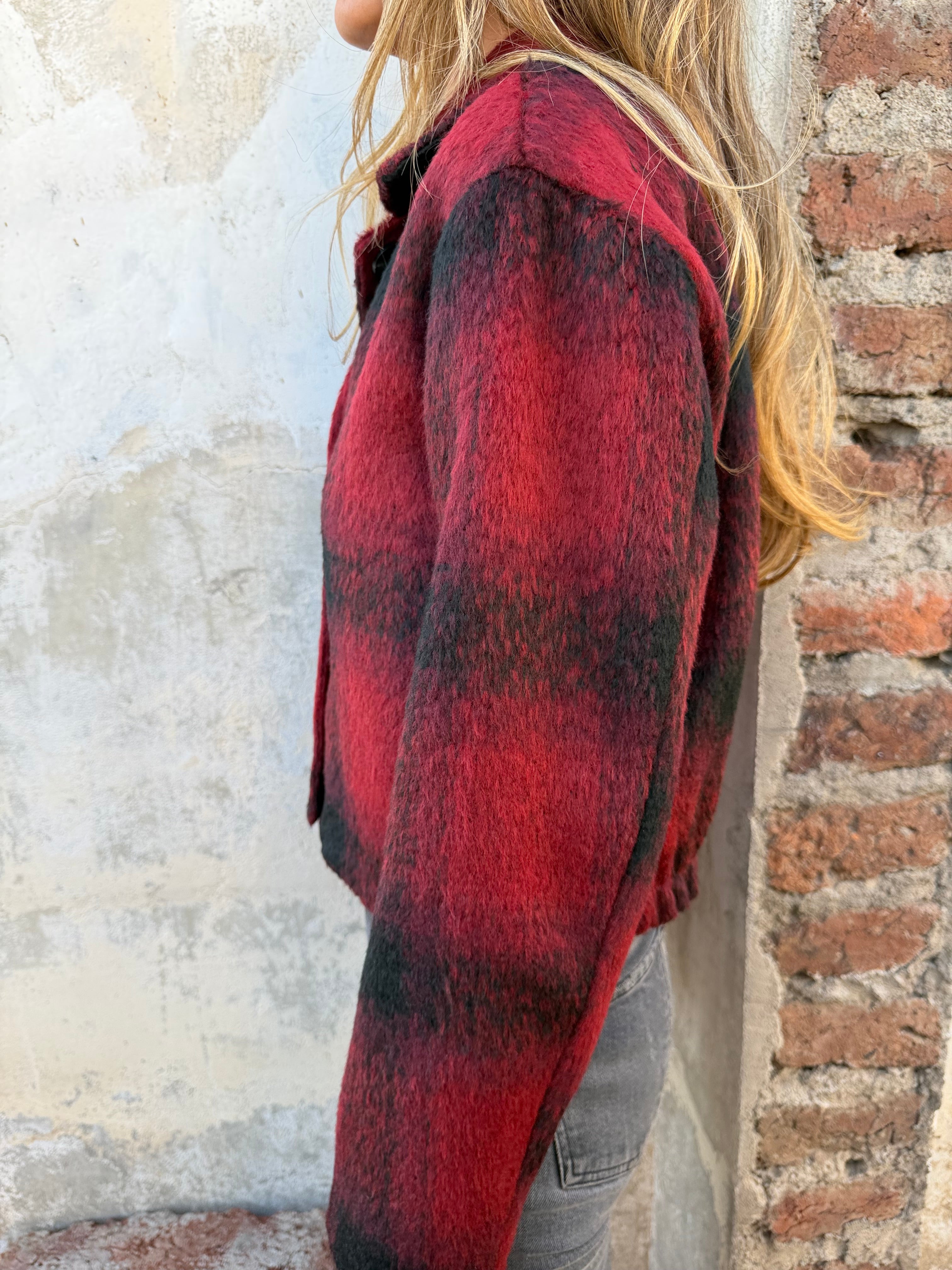 Chaqueta paño peludo escocés roja