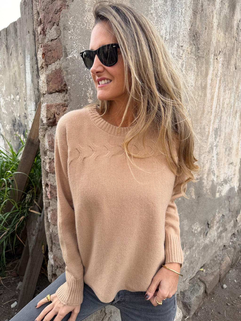 Chaleco trenzado horizontal camel