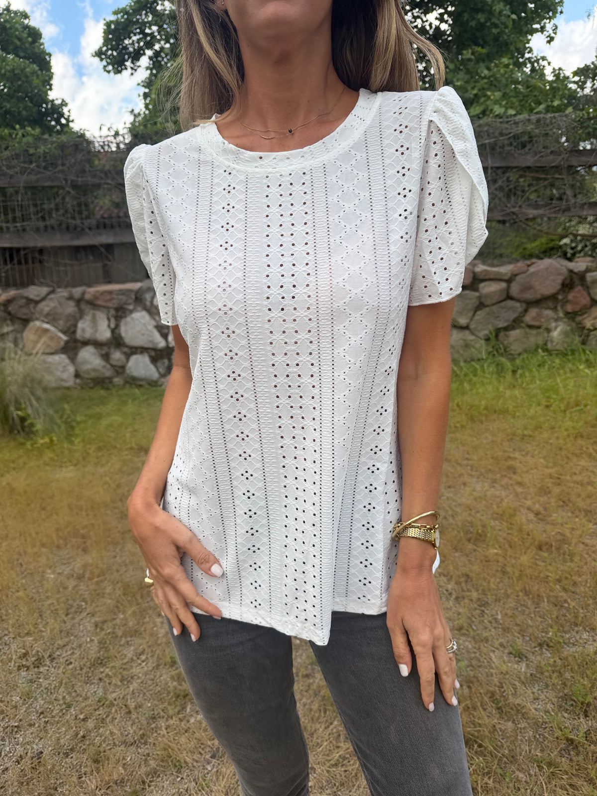 Polera lycra detalles mangas blanca