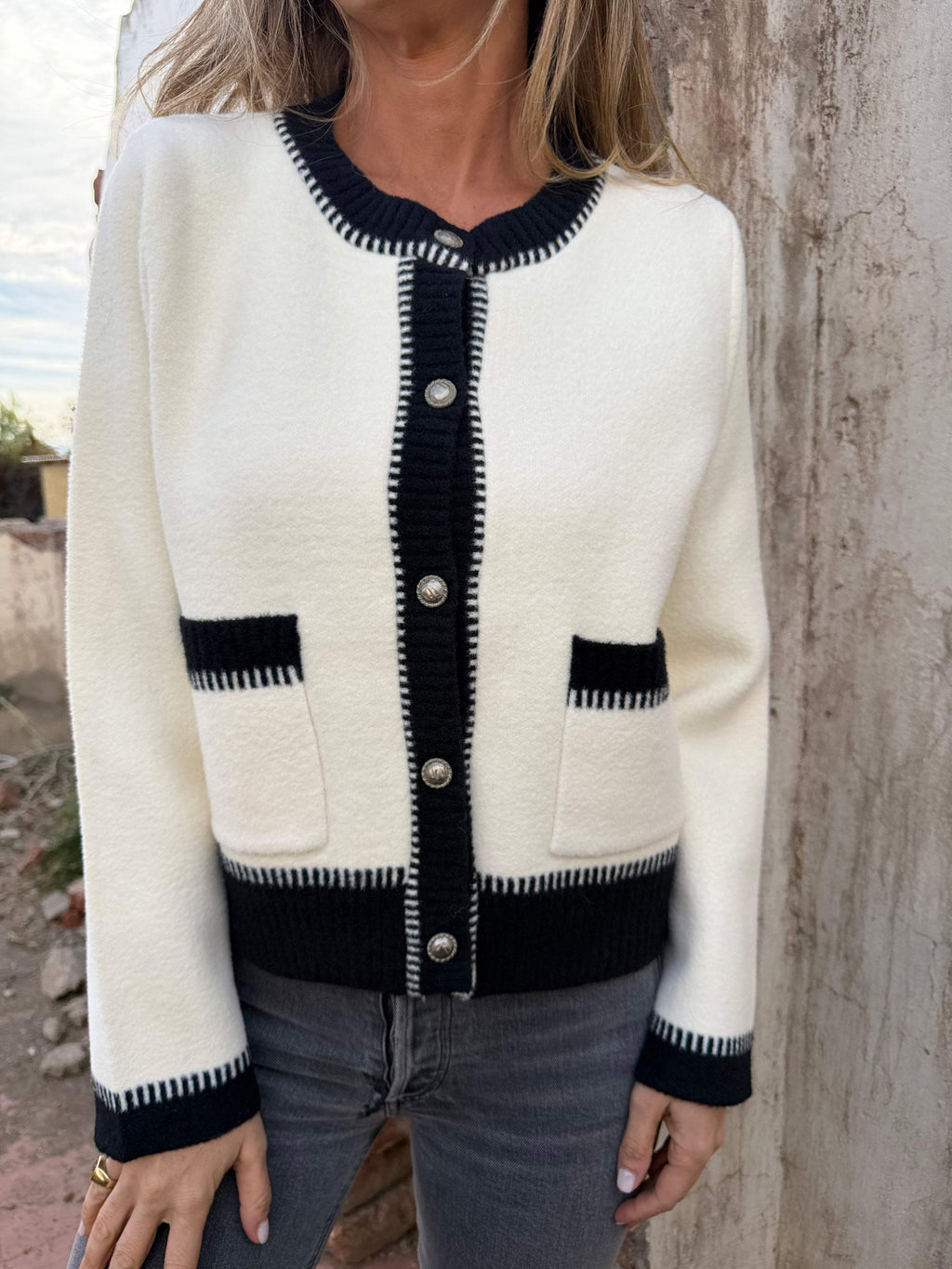 Chaquetita inglesa blanca