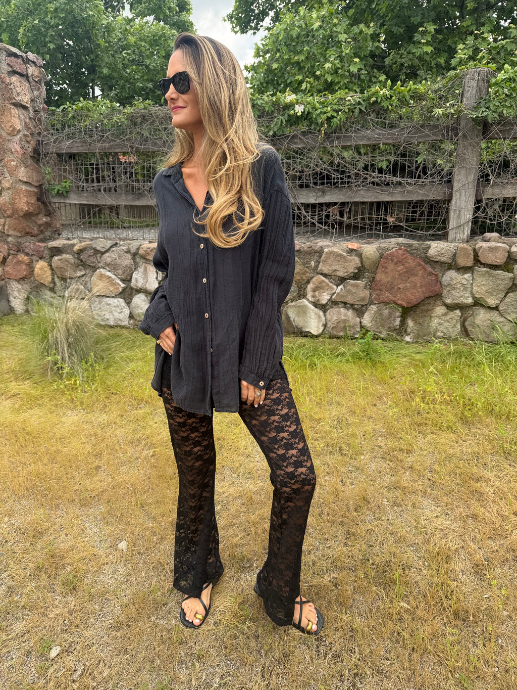 Pantalón encaje negro