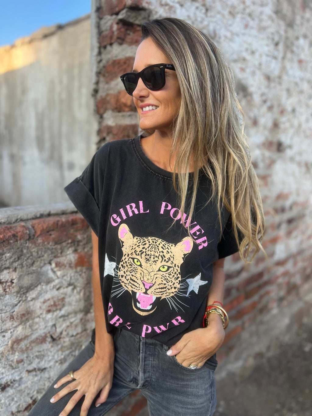 Polera tigre negra
