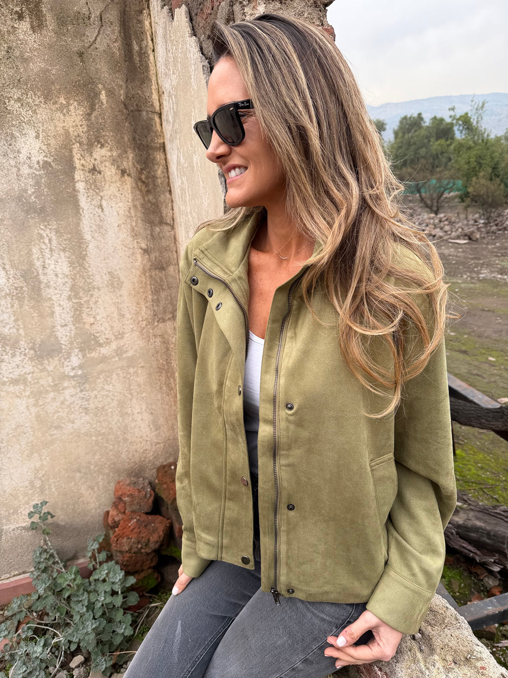 Chaqueta suede bolsillo clásico verde