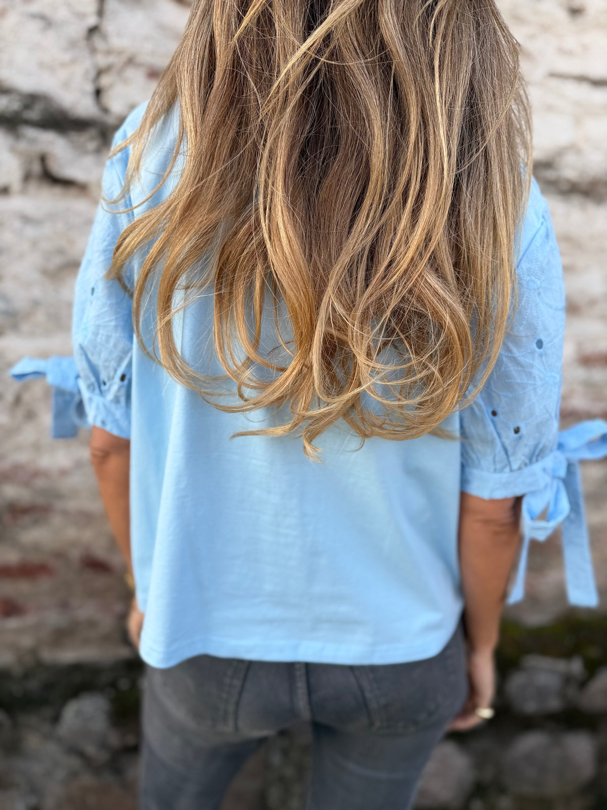 Polera mangas broderie amarras celeste