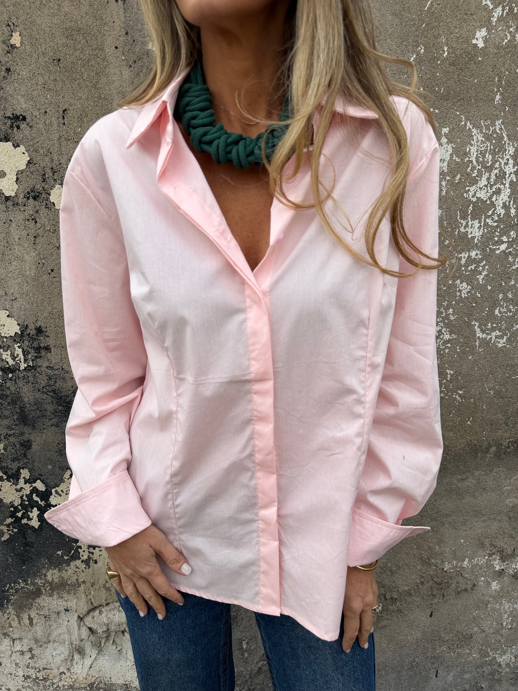 Blusa sastre botones escondidos rosada