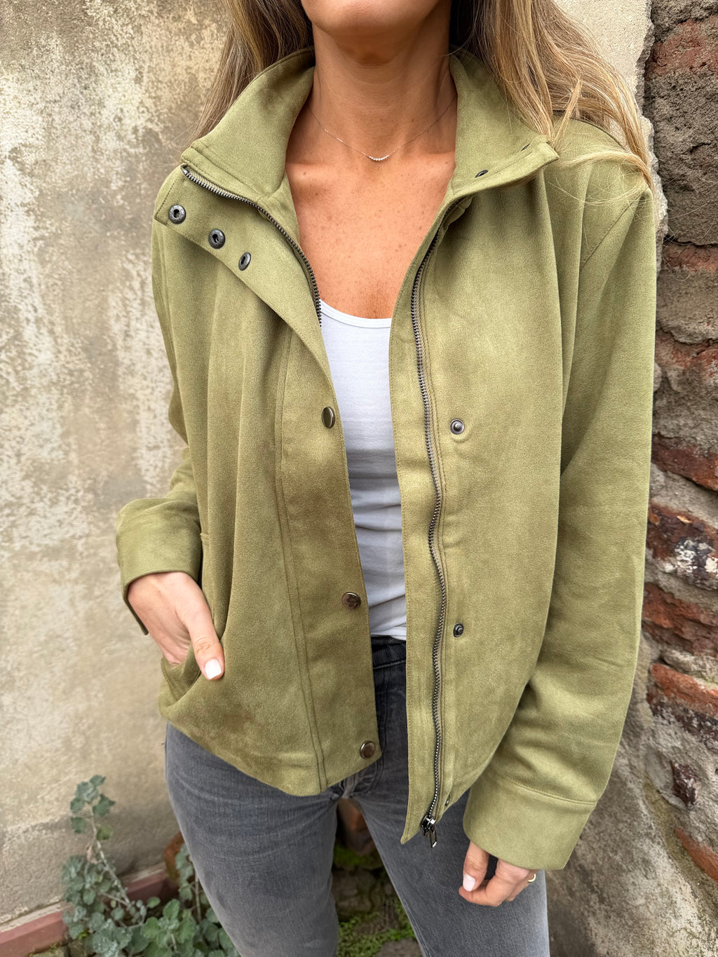 Chaqueta suede bolsillo clásico verde