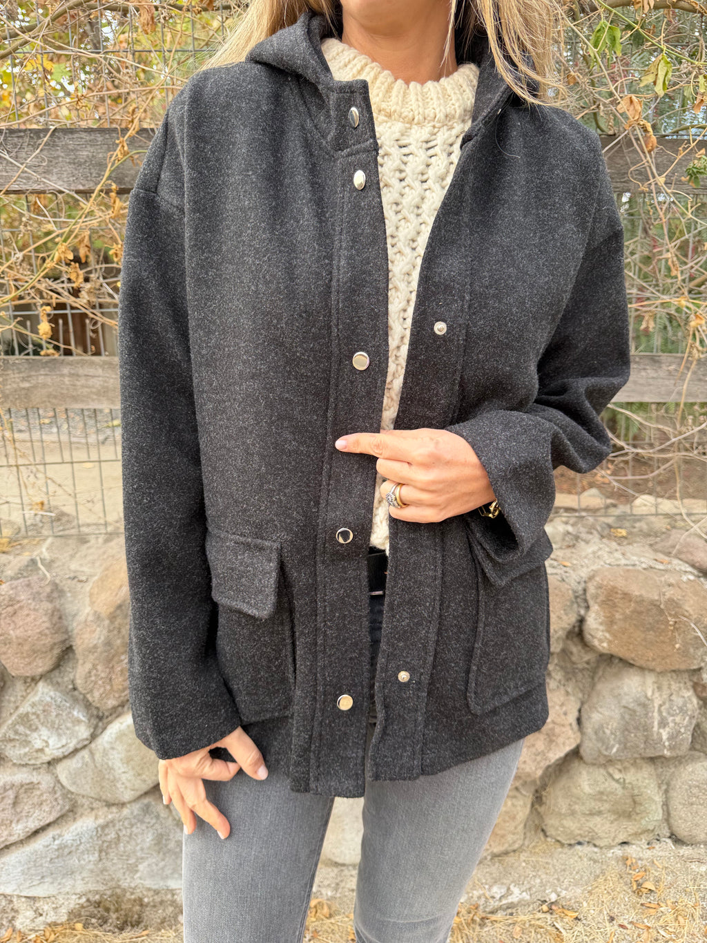 Chaqueta simple paño bolsillos gris acero
