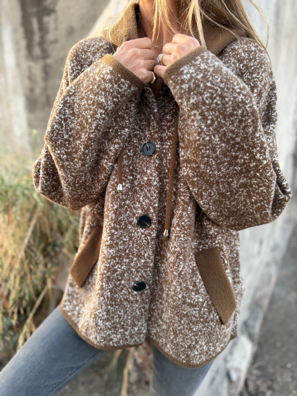 Abrigo variegado camel