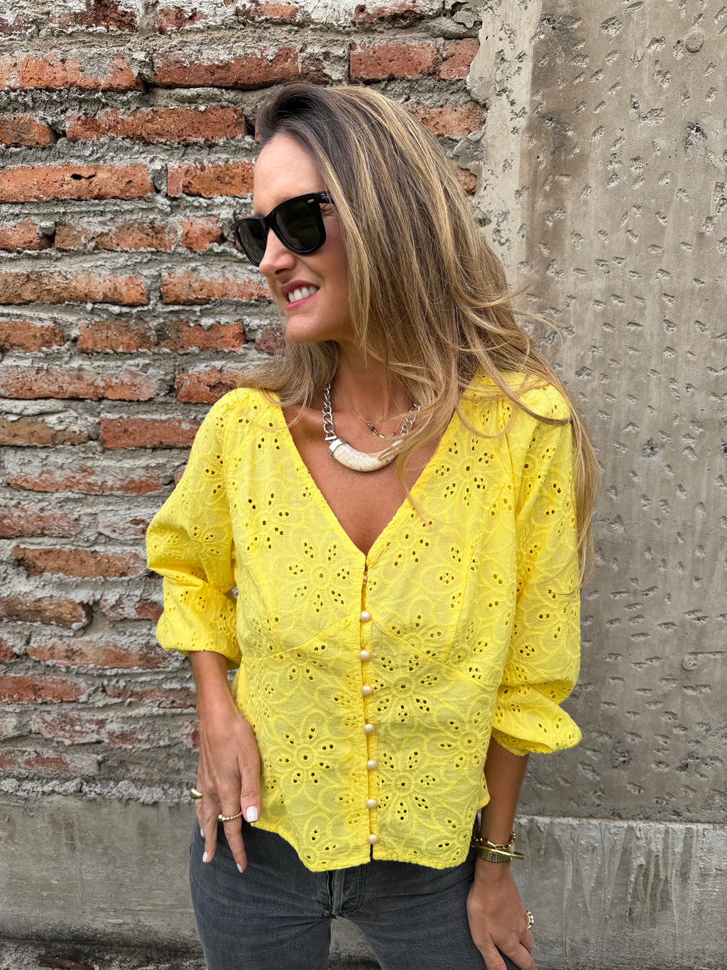 Blusa súper broderie amarilla
