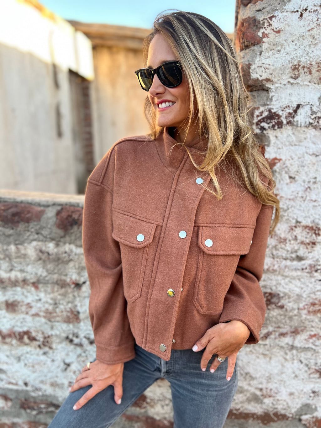 Chaqueta corta paño camel