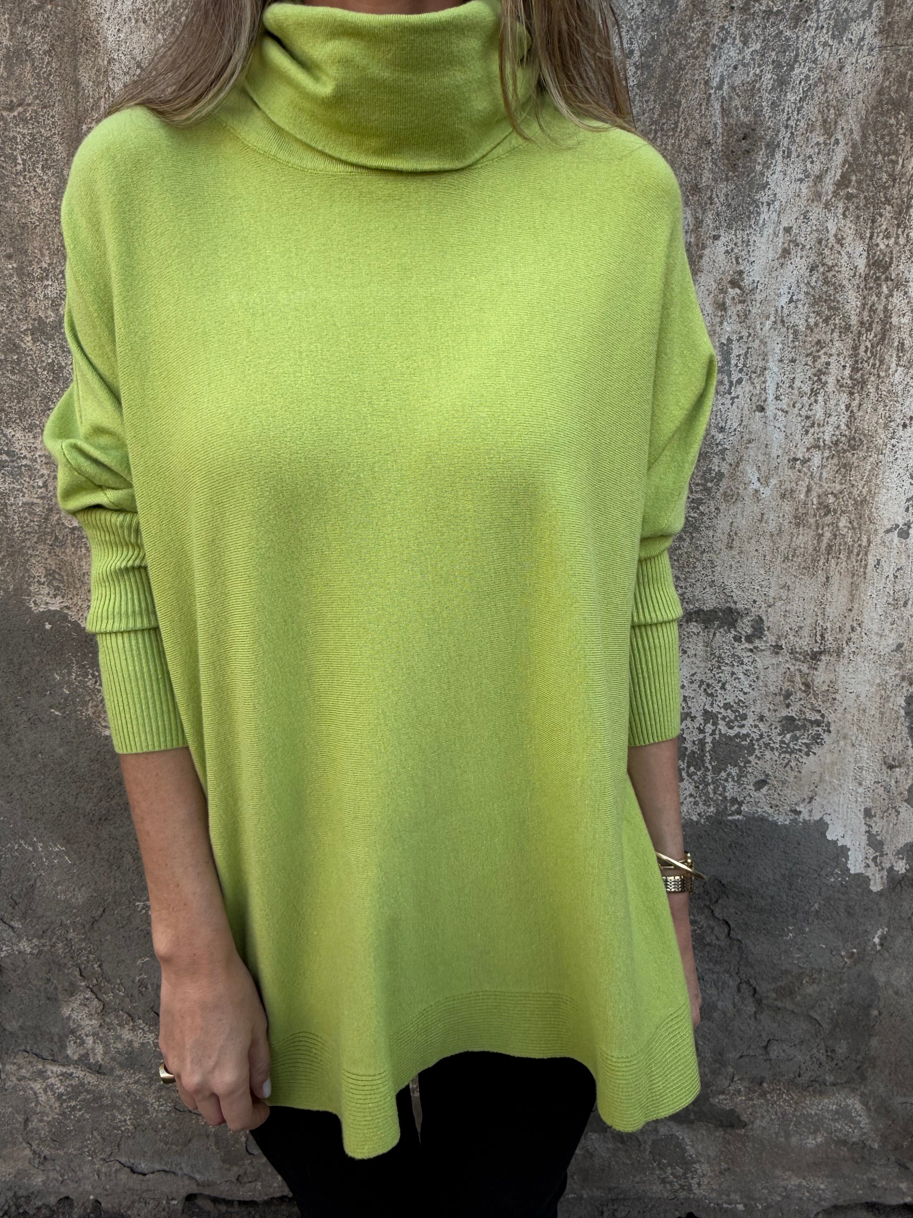 Chaleco maxxi cuello tortuga verde eléctrico