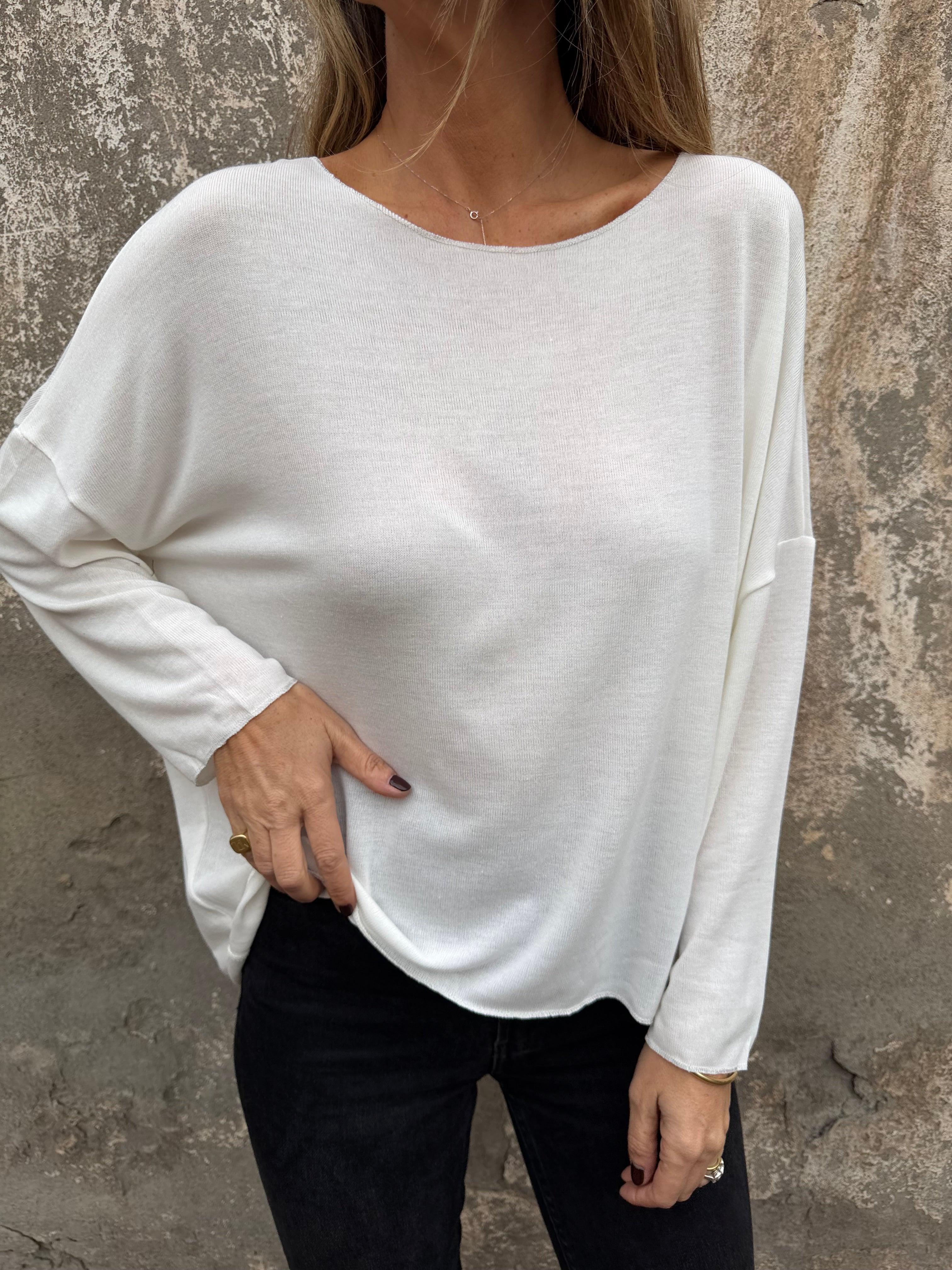 Maxxi polera lanilla bordes plateados blanca